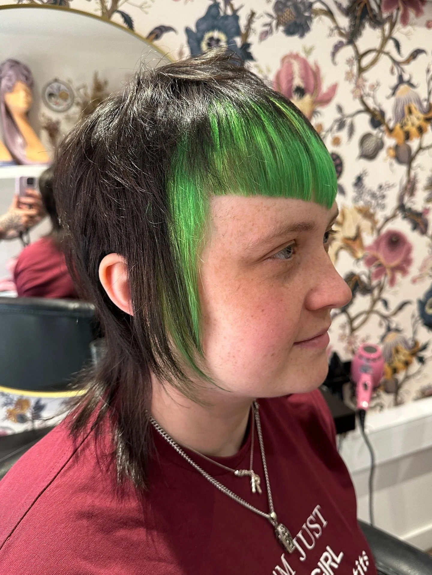 Can always count on Ruth for a creative cut and colour!

P.s I&rsquo;m taking new clients🥰
..link in bio💜

📍Taylor&rsquo;d Creations, Containerville, Emma St E2 9FP
&bull;
&bull;
&bull;
#colourspecialist #alternativehair #bleachspecialist #private