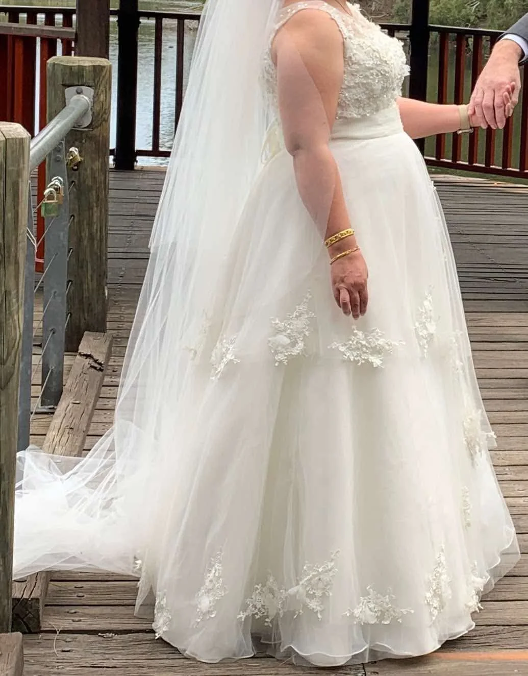 Fara Couture - custom