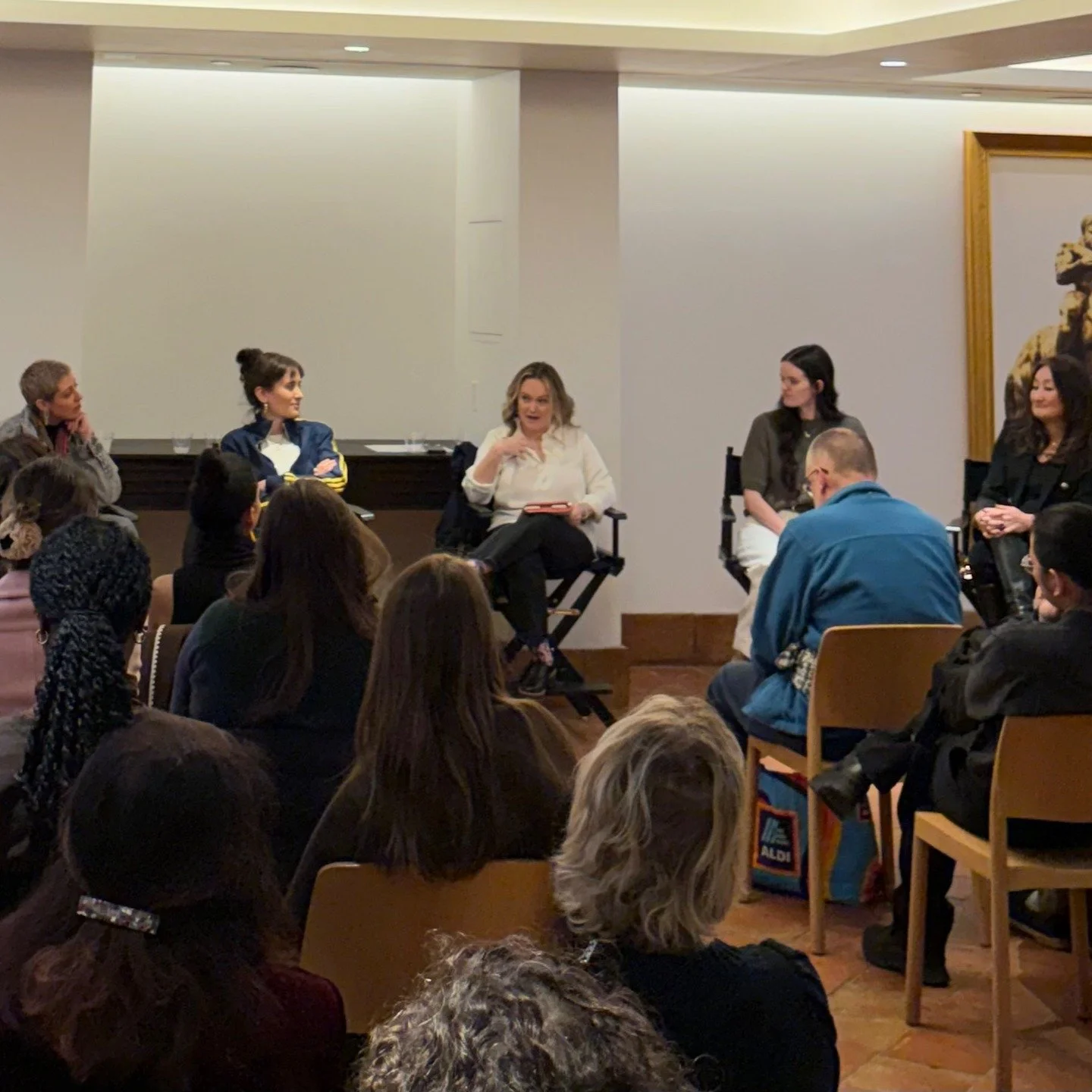 @artconnexdc thoroughly enjoyed collaborating with @transformerdc during last night's panel✨What a beautiful way to celebrate Women's History Month by highlighting the incredible work of five women artists, whose art is currently shown at @thelinehot