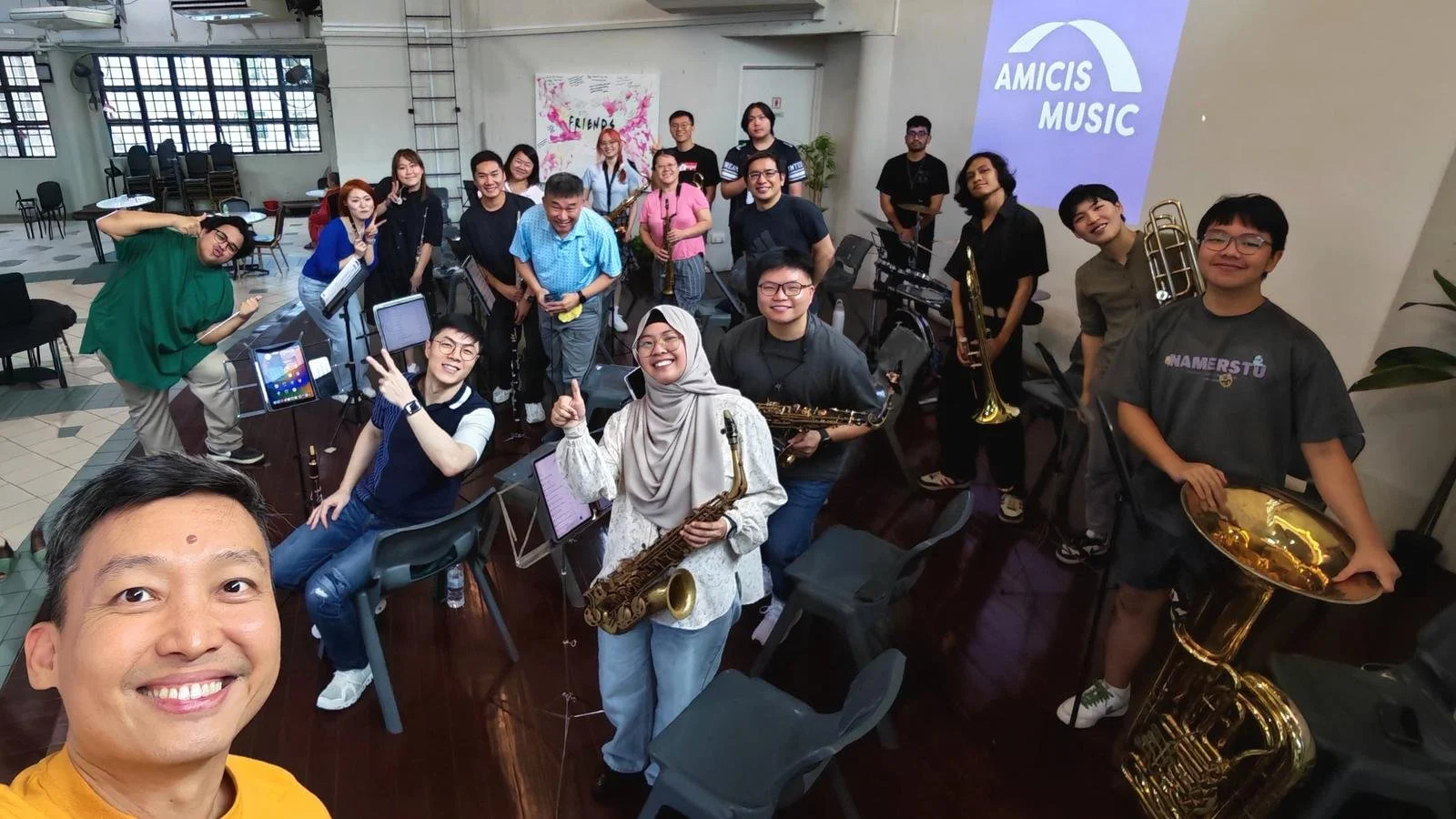 AMICIS Music - 6, 27 Dec 2025