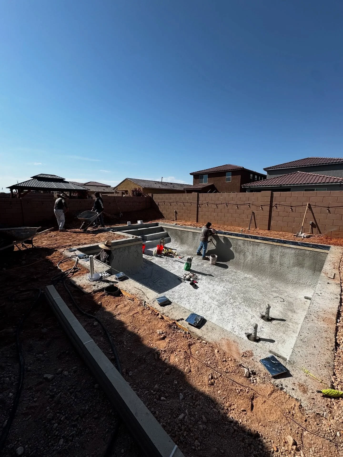 Starting off this pool FULL FORCE! Imagine going from a desert yard to an instant pool shell just under 2 weeks. Complete flip! Now to start getting into those materials YOU picked out ! 😎 our specialty in detail. Give us a call to start your dream 