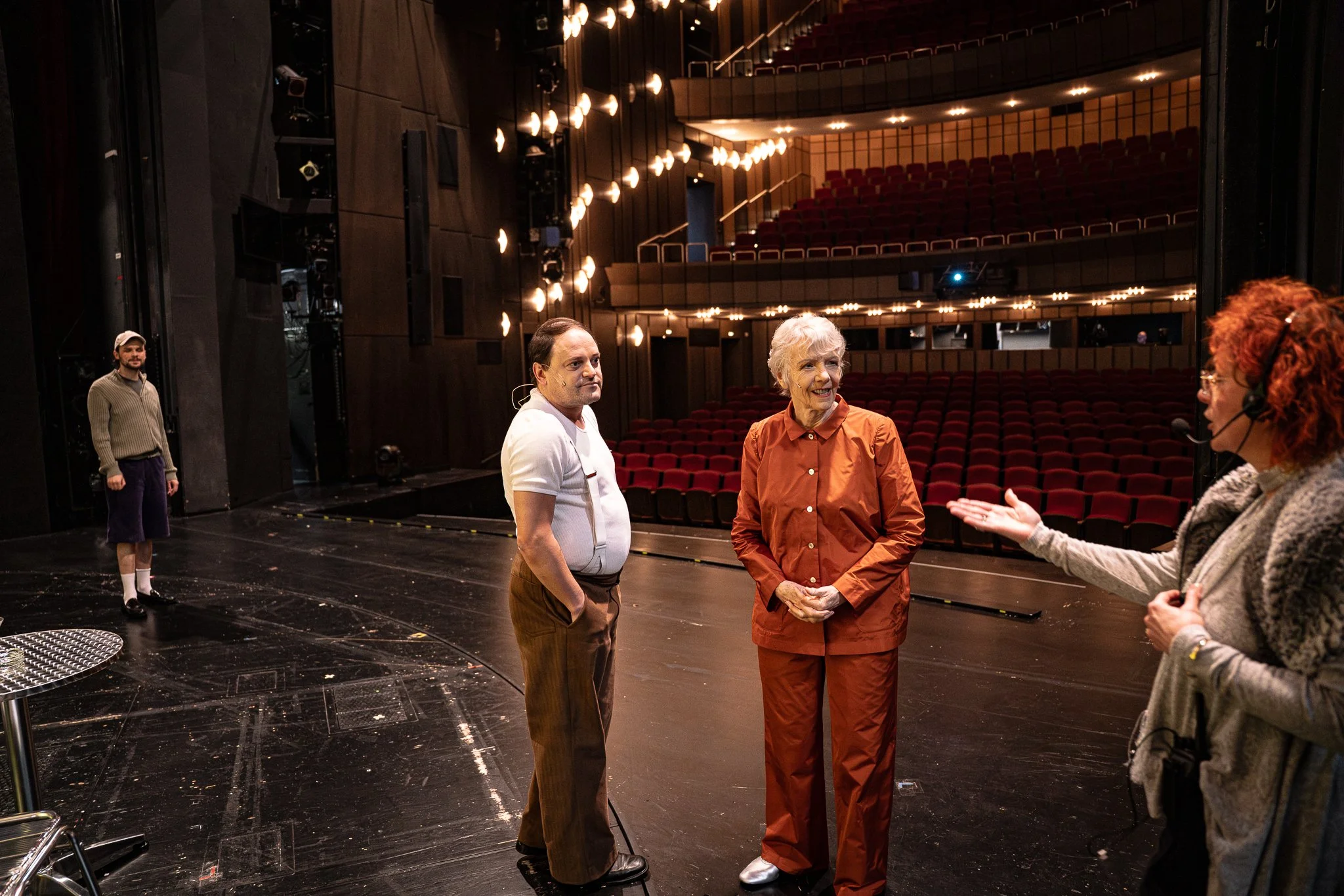 RGB-SPZH-2026-Schauspiel-FRAU-YAMAMOTO-Preview-(c)jane_jachens-7.jpg
