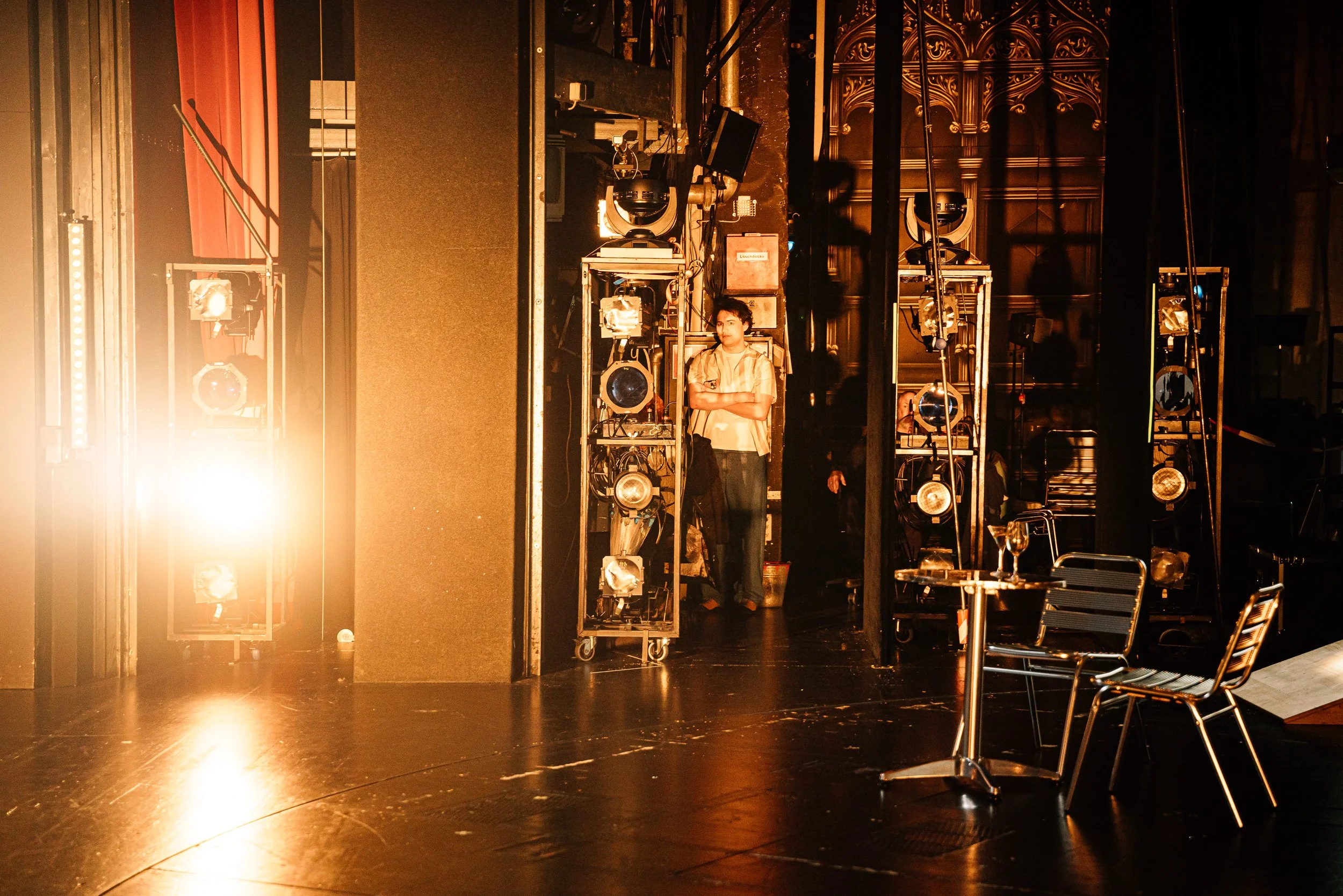 frau-yamamoto-backstage-theater-osnabrueck-©jane-jachens-72dpi-33.jpg