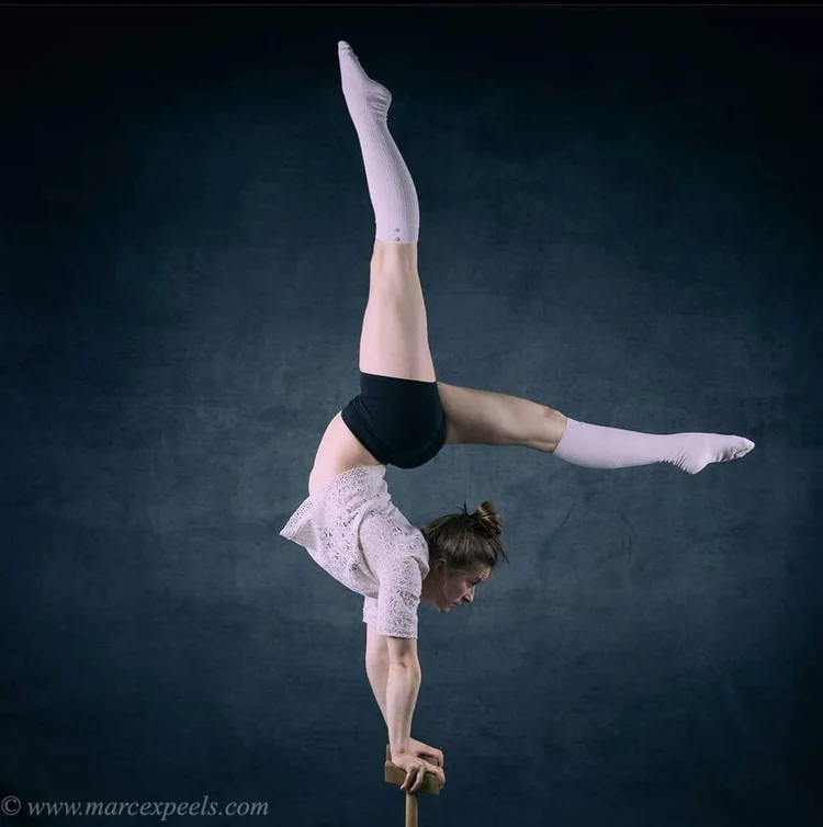 Katrijn De Wilde, Handstand Fiesta teacher