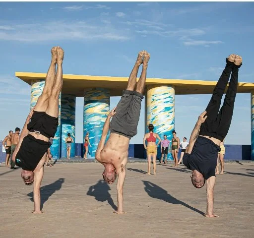 Handstand Fiesta Valencia outdoor handstand training sun