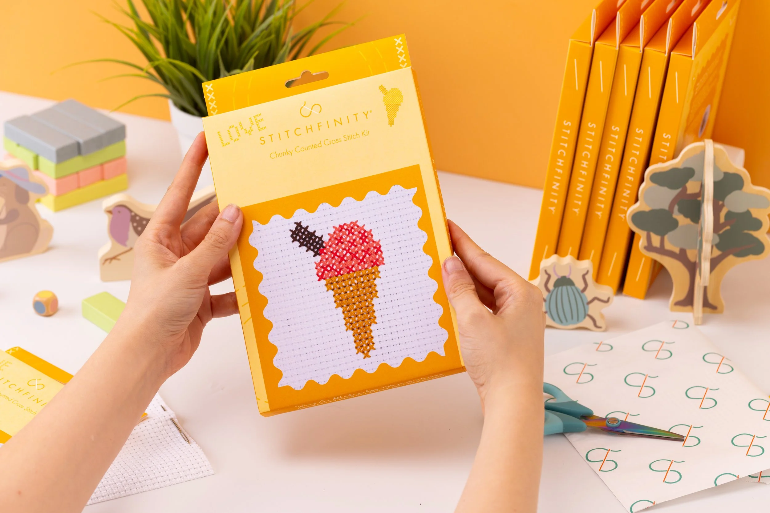 ice cream box hand landscape-1134.jpg