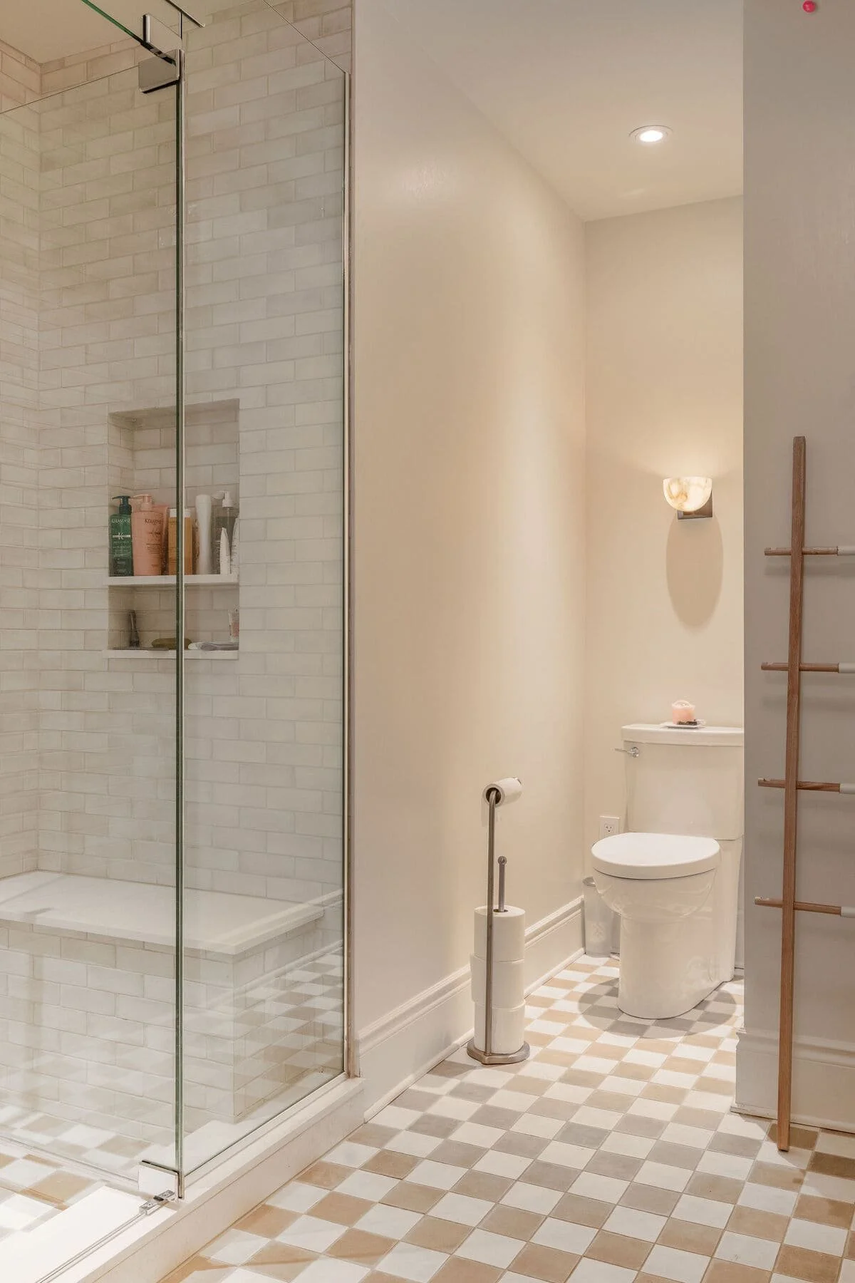 Louis-Hebert-2-douche-italienne-niche-carrelage-Cassia-Construction.jpg