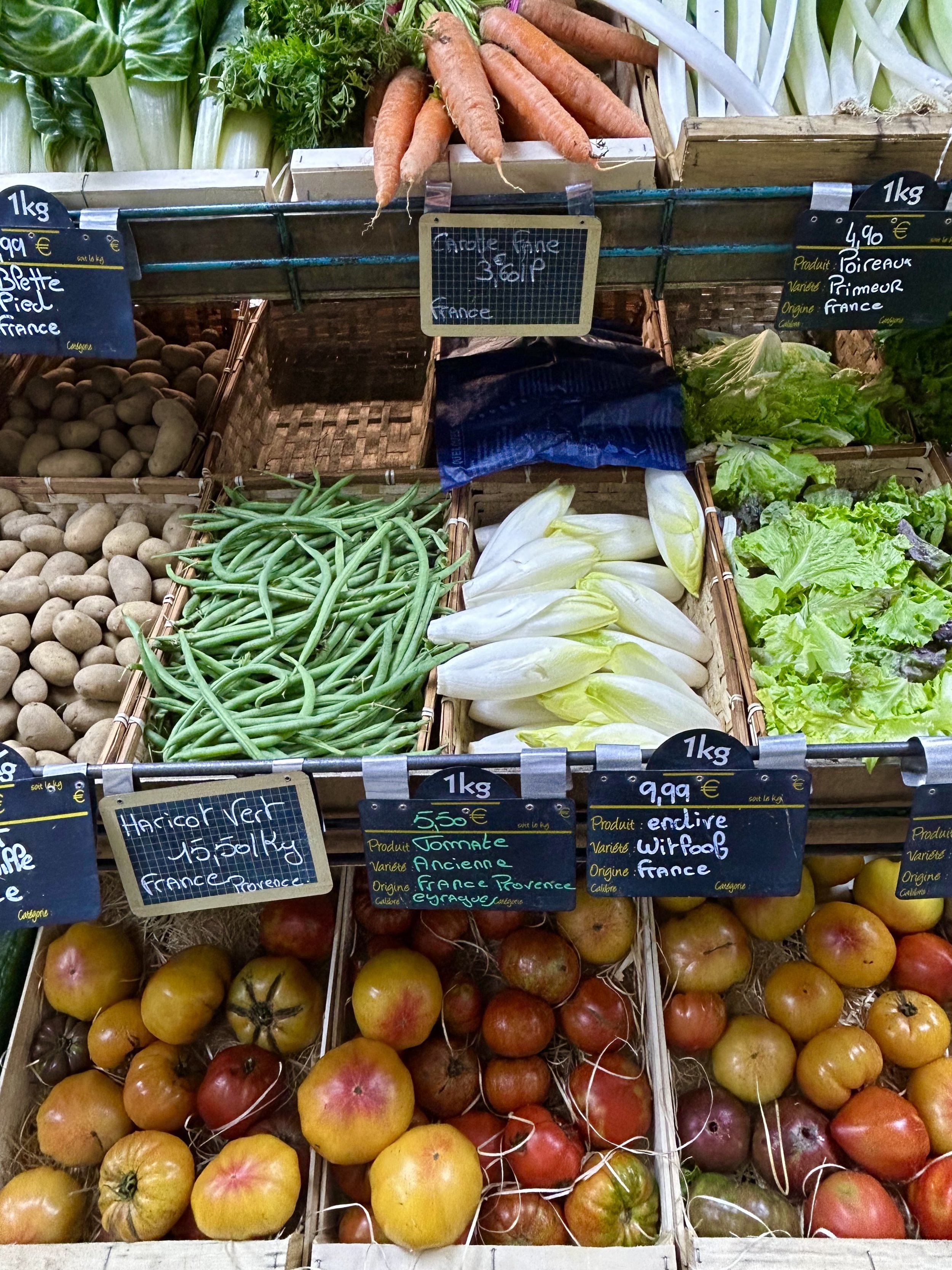 veggies at market.JPG