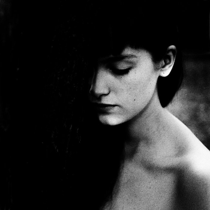 rf_bw53_r_sm.jpg