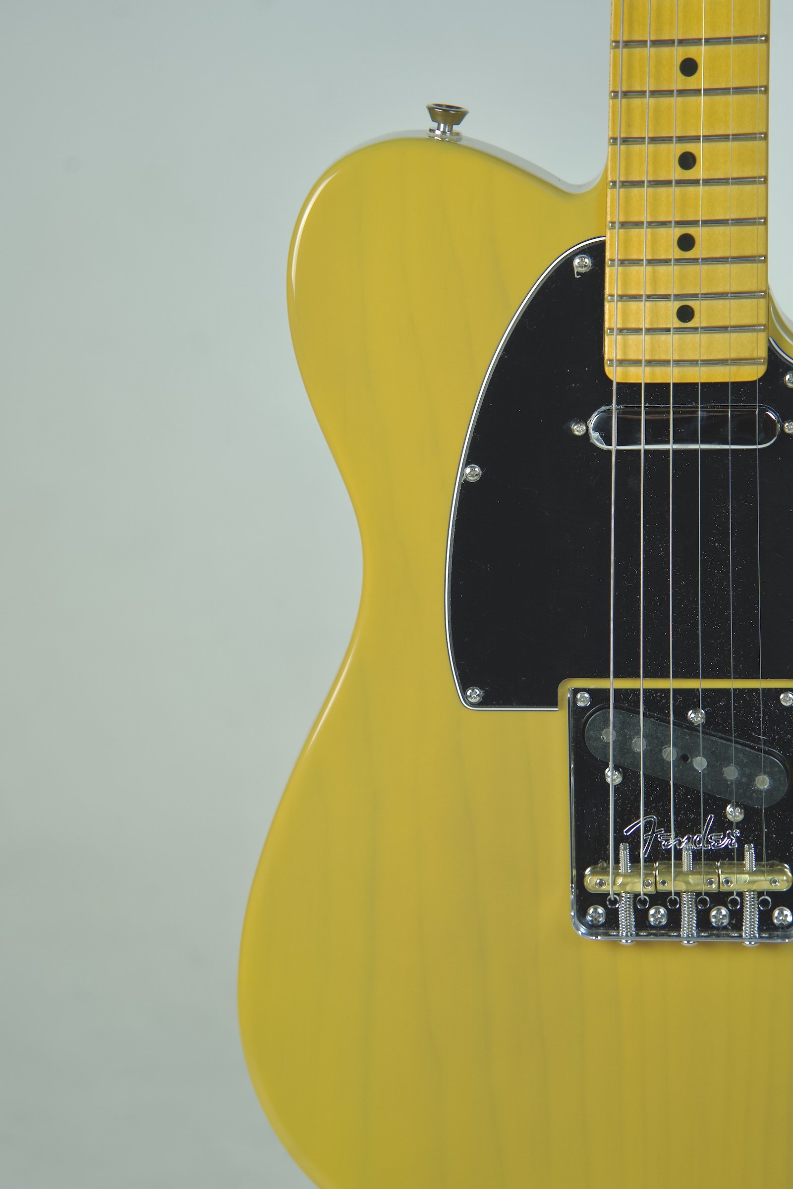Used 2023 Fender American Pro II Telecaster Butterscotch Blonde4.jpeg