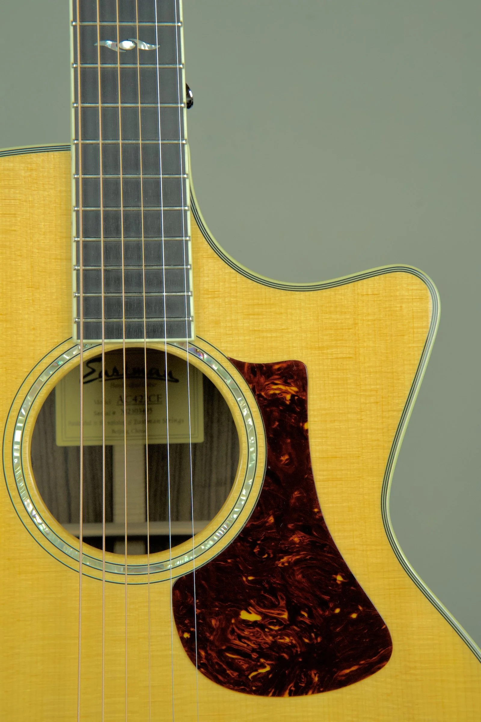 Used Eastman AC422CE Acoustic Electric Guitar6.jpeg