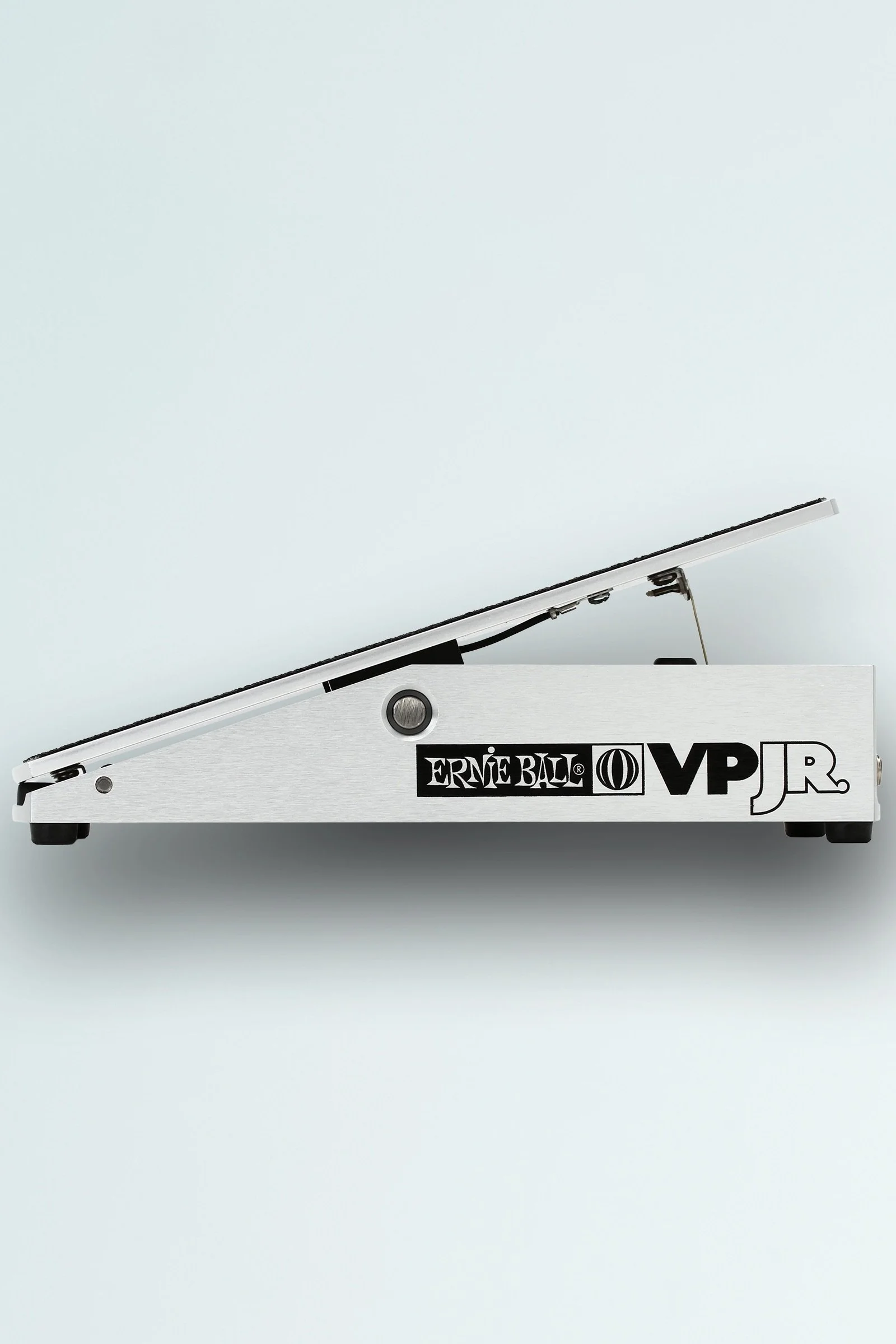 Ernie Ball VP JR Volume Pedal 3.jpg