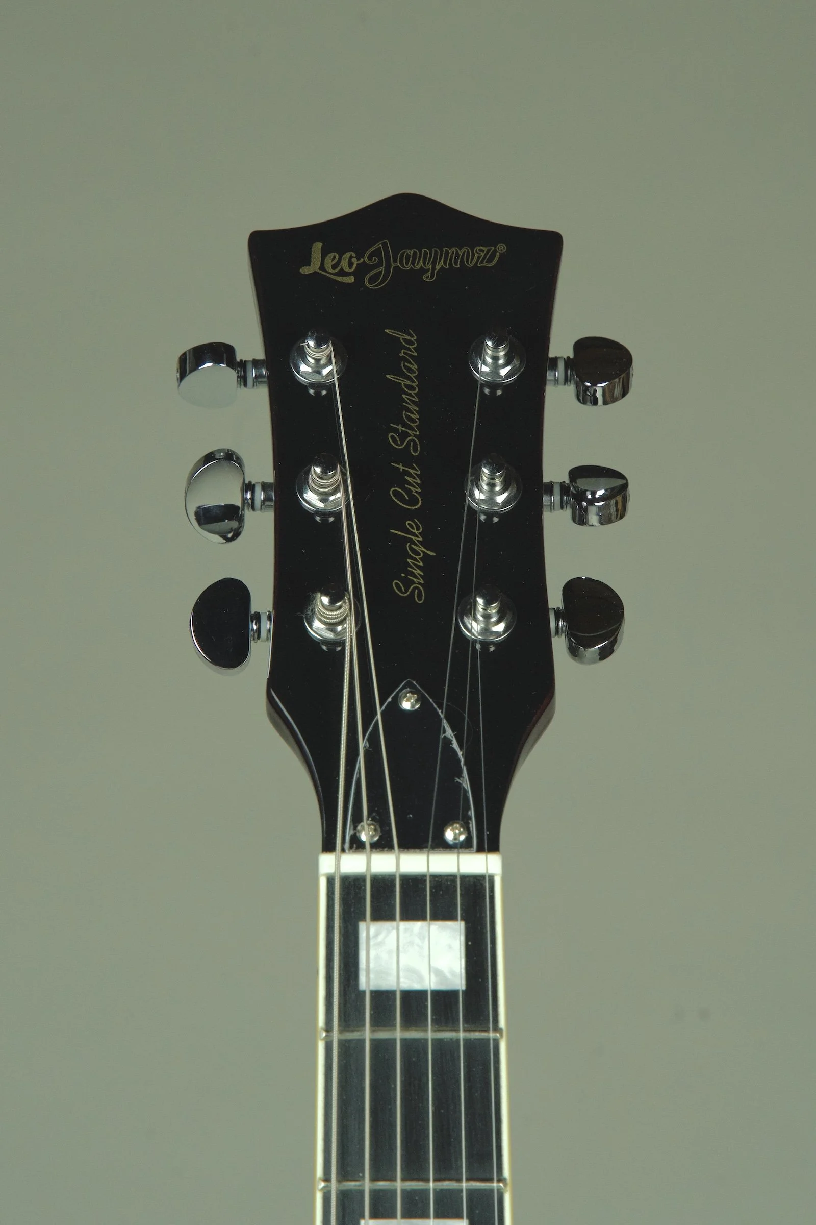 Used Leo Jaymz Singlecut series - Green5.jpeg