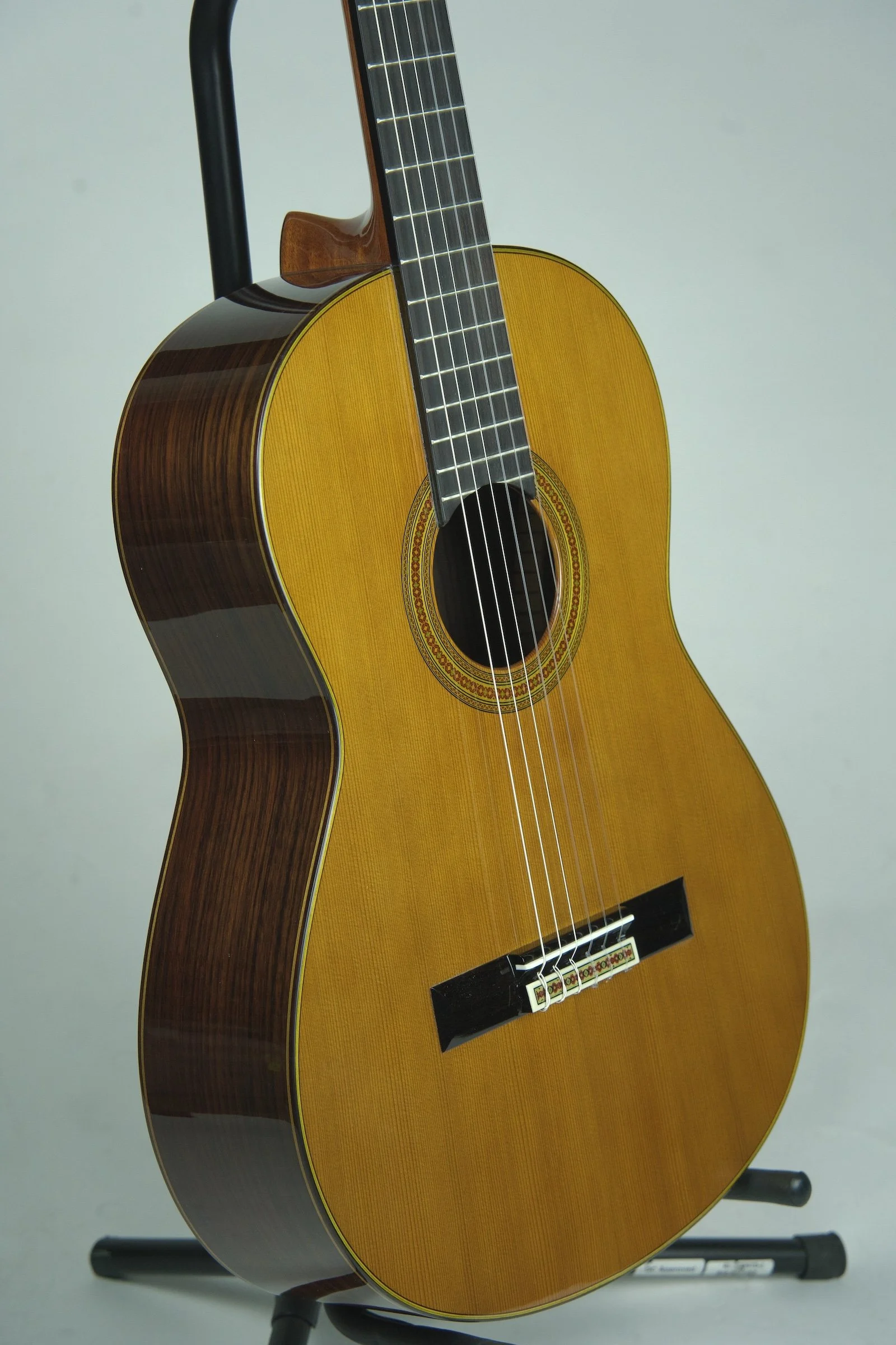 Yamaha Red Label GC32 Classical Guitar 18.jpeg