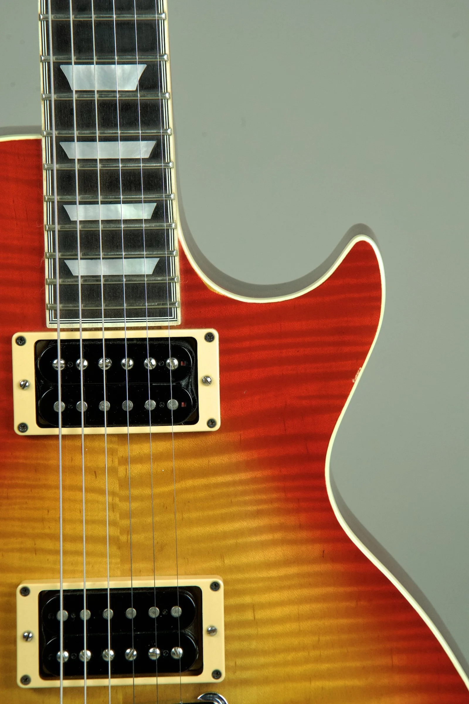 Used KT Koontz & Thurston 59' Les Paul Electric Guitar - Cherry Burst6.jpeg