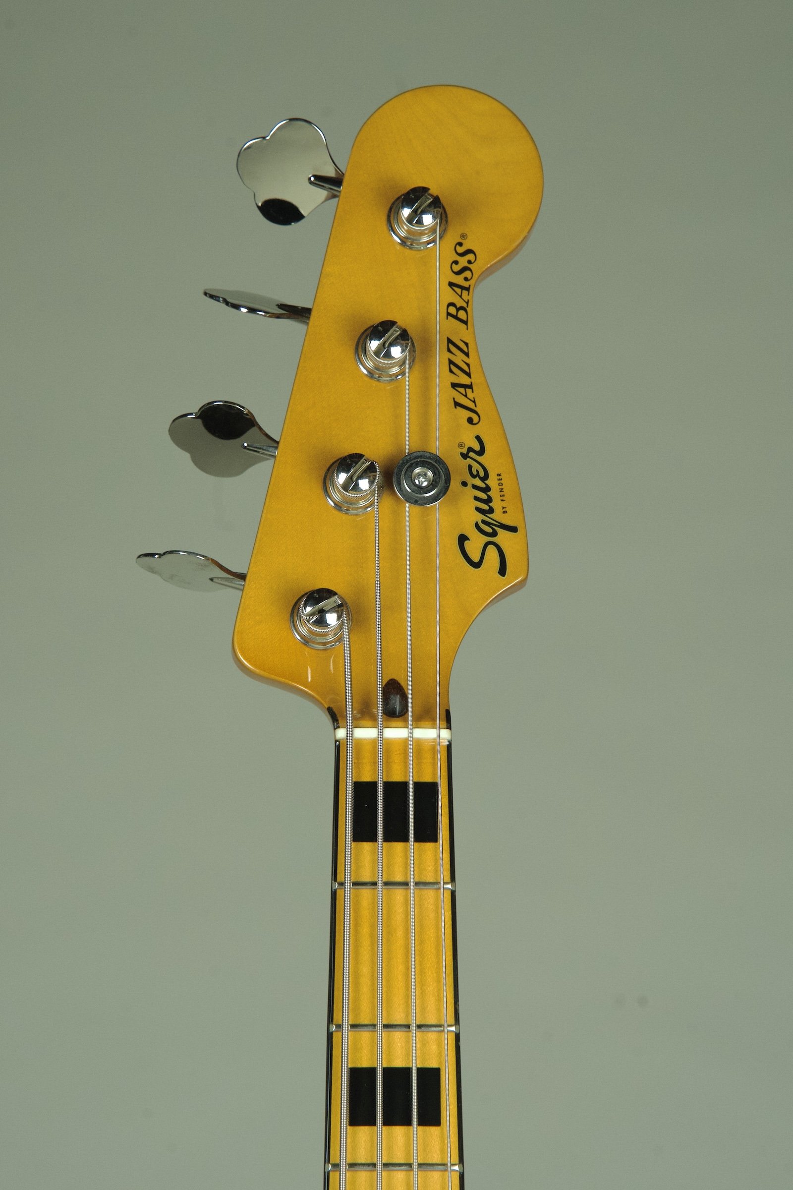 Used Squier Classic Vibe 70s Jazz Bass - Natural3.jpeg