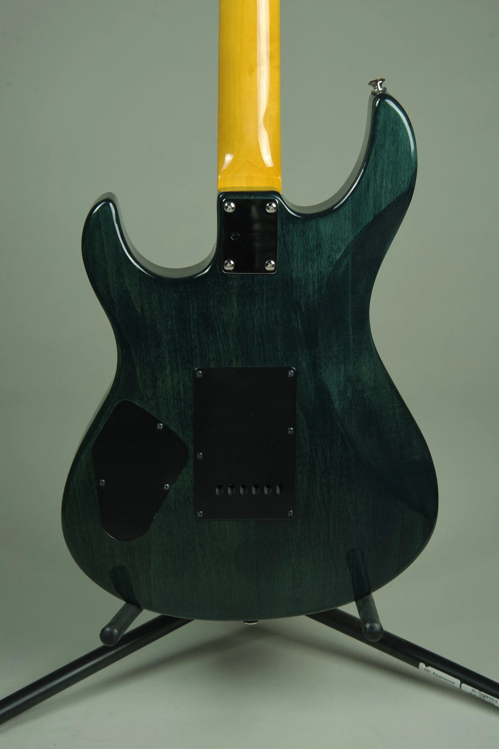 Yamaha Pacifica PAC612VIIFM Electric Guitar - Indigo Blue9.jpeg