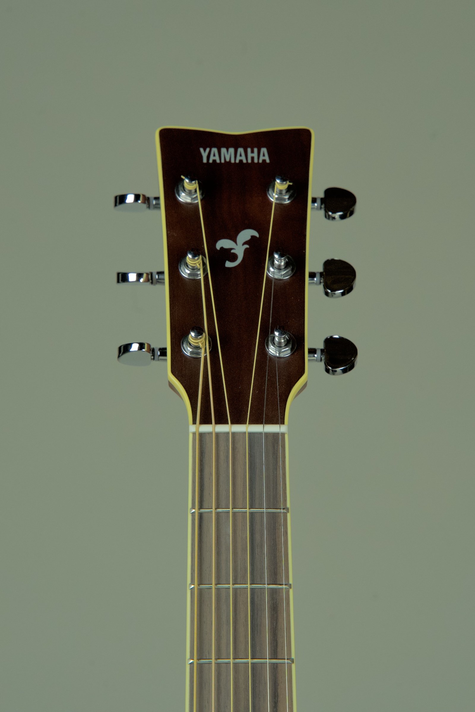 Yamaha FS830 Acoustic Guitar - Tobacco Sunburst3.jpeg