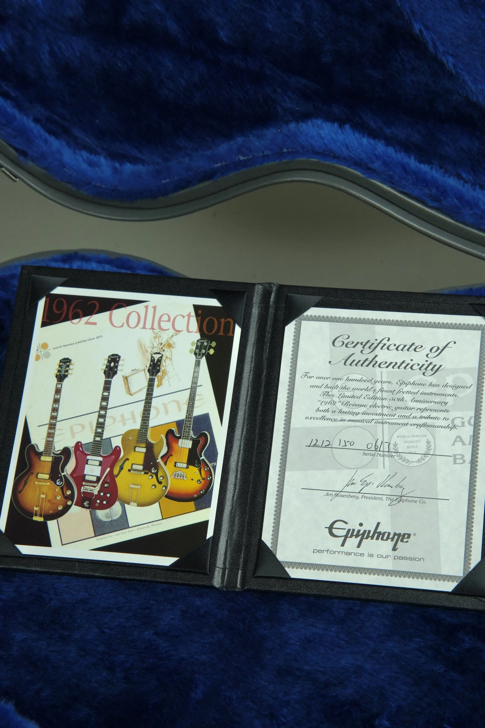 Used Epiphone Sheraton 50th Anniversary 1962 Reissue Limited Edition Electric Guitar Cherry4.jpeg