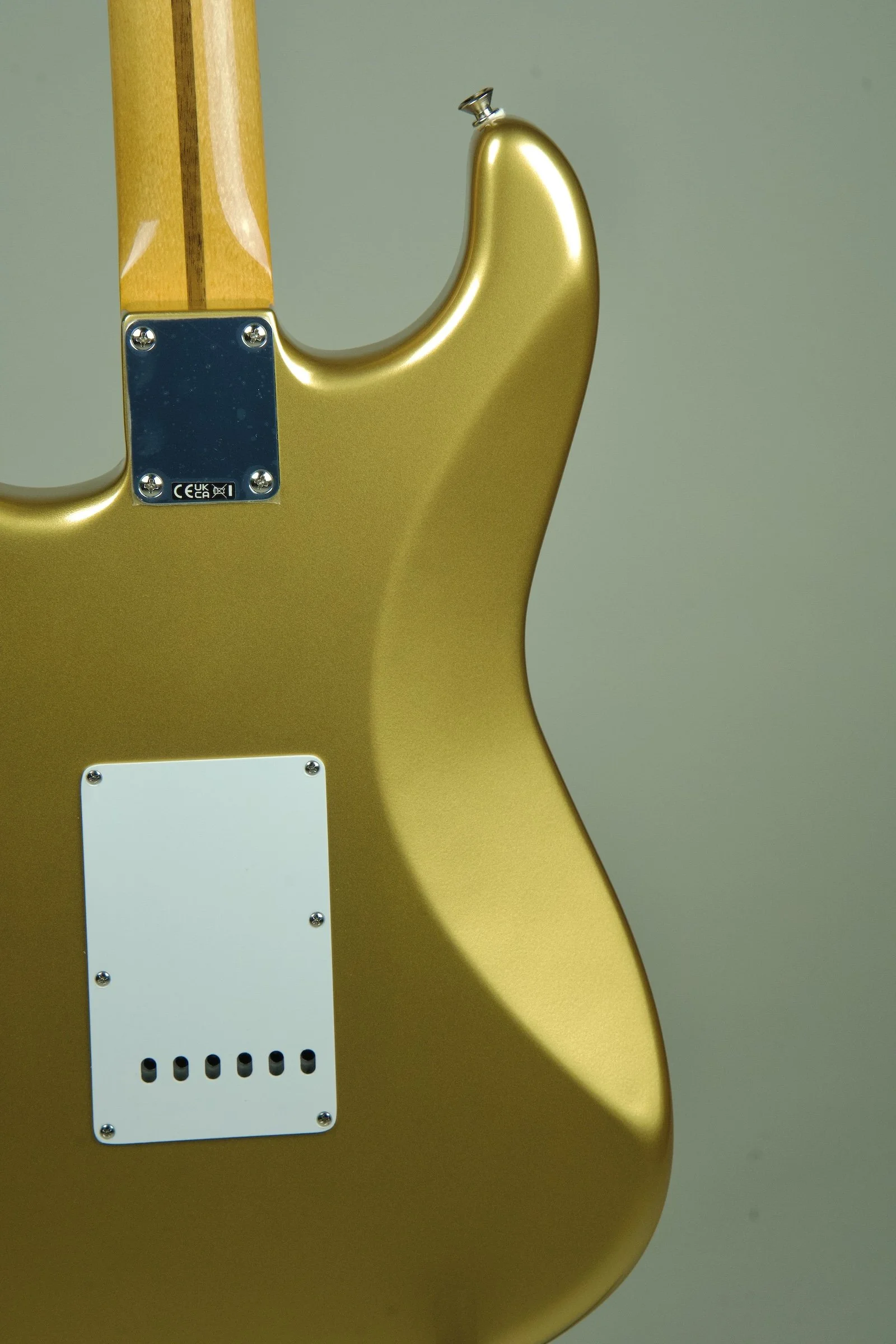 Fender Vintera III Late '50s Stratocaster Electric Guitar - Aztec Gold12.jpeg