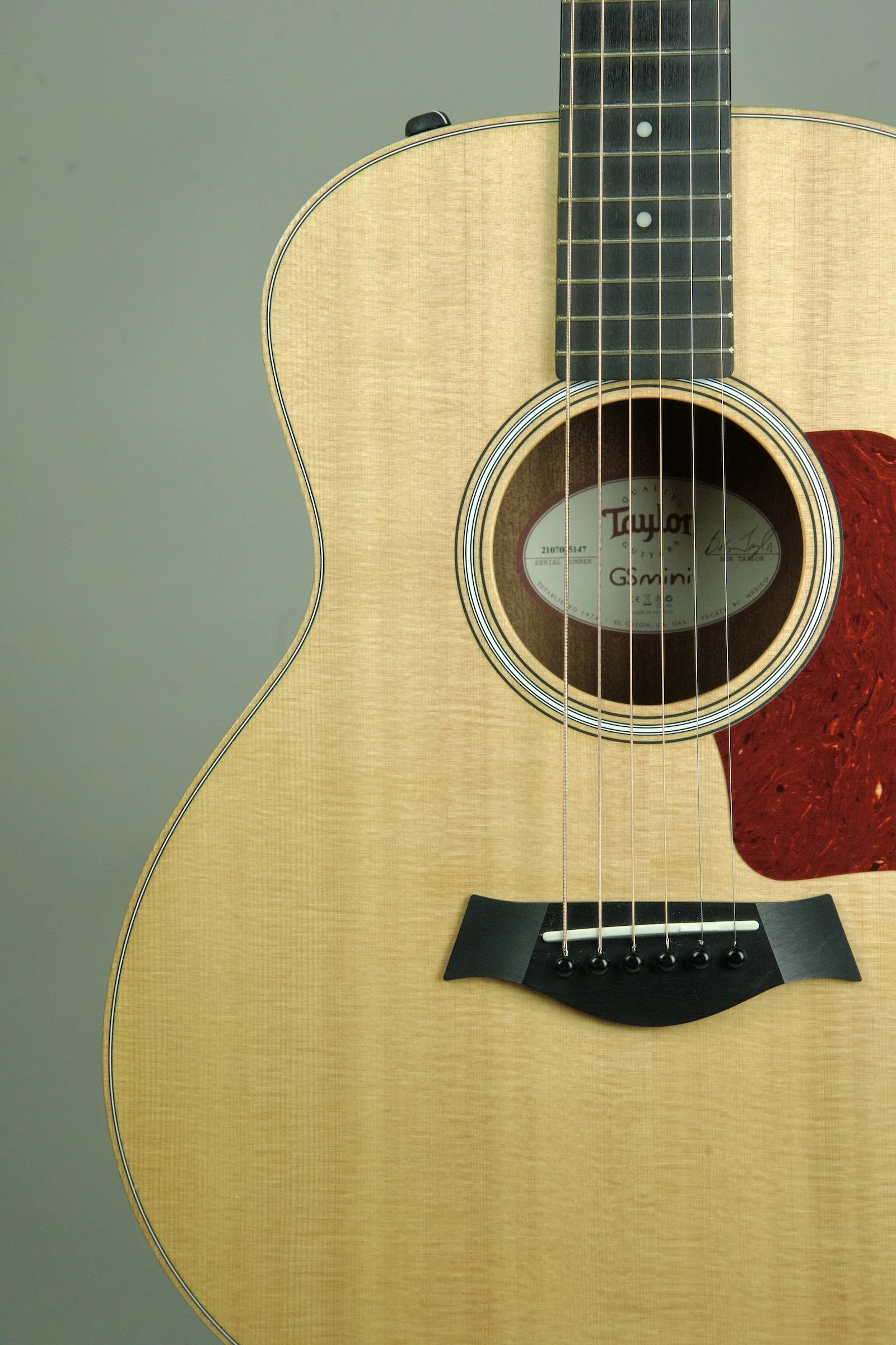 Used Taylor GS Mini e Acoustic Electric Guitar 4.jpeg