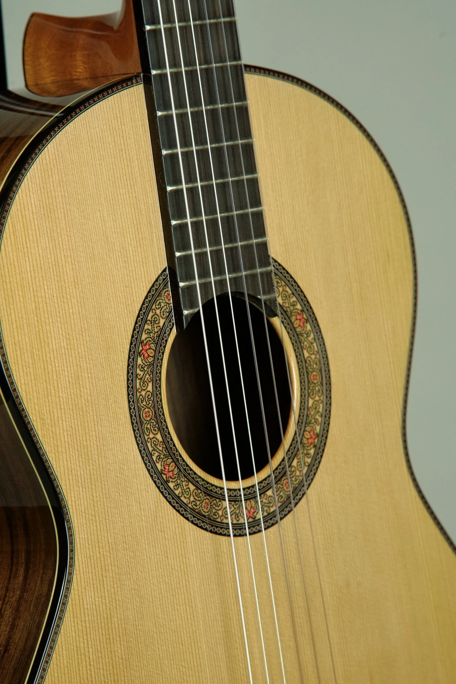 Used Alvarez CYM75 Classical Guitar19.jpeg