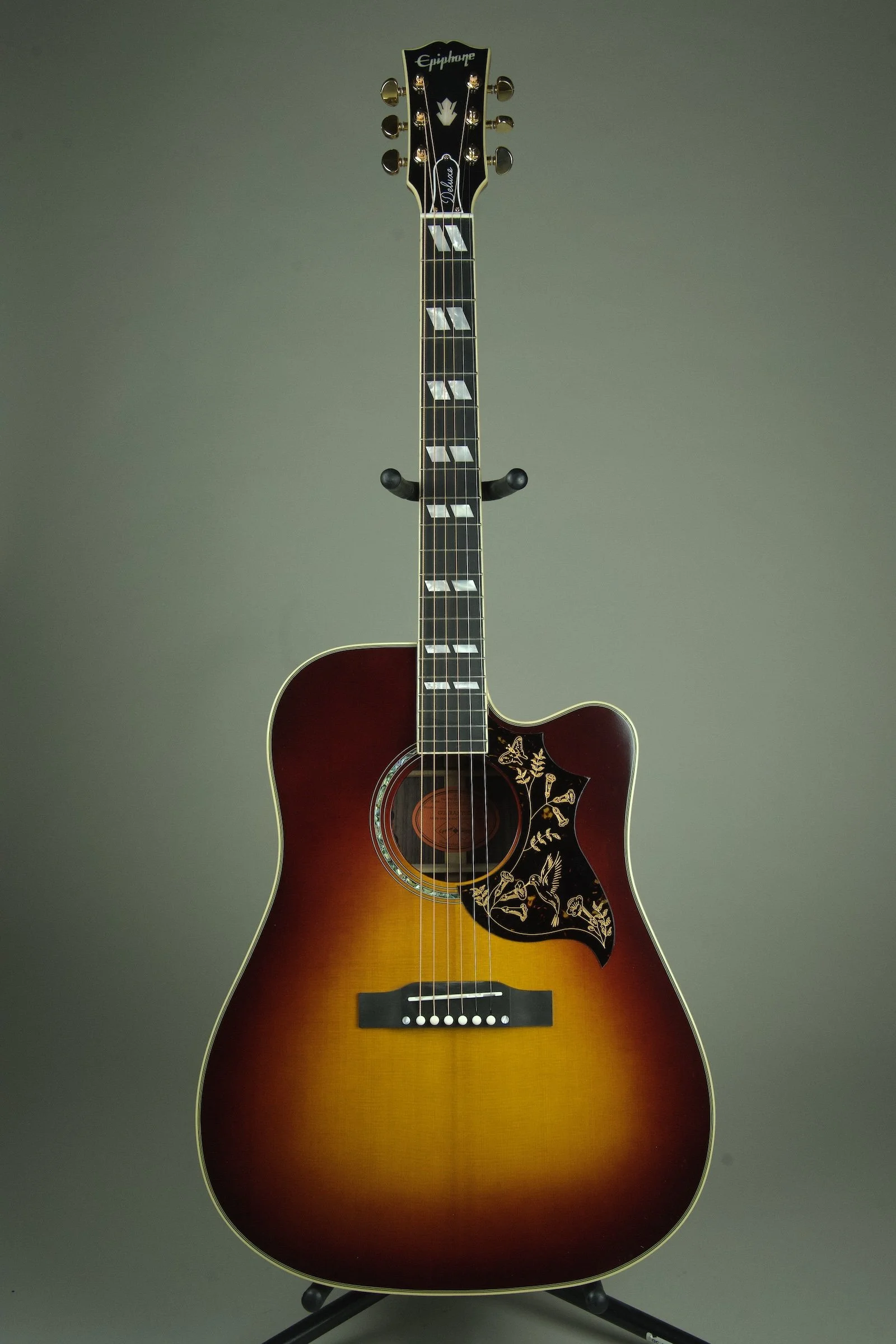 Used Epiphone Hummingbird Acoustic Guitar 4.jpeg