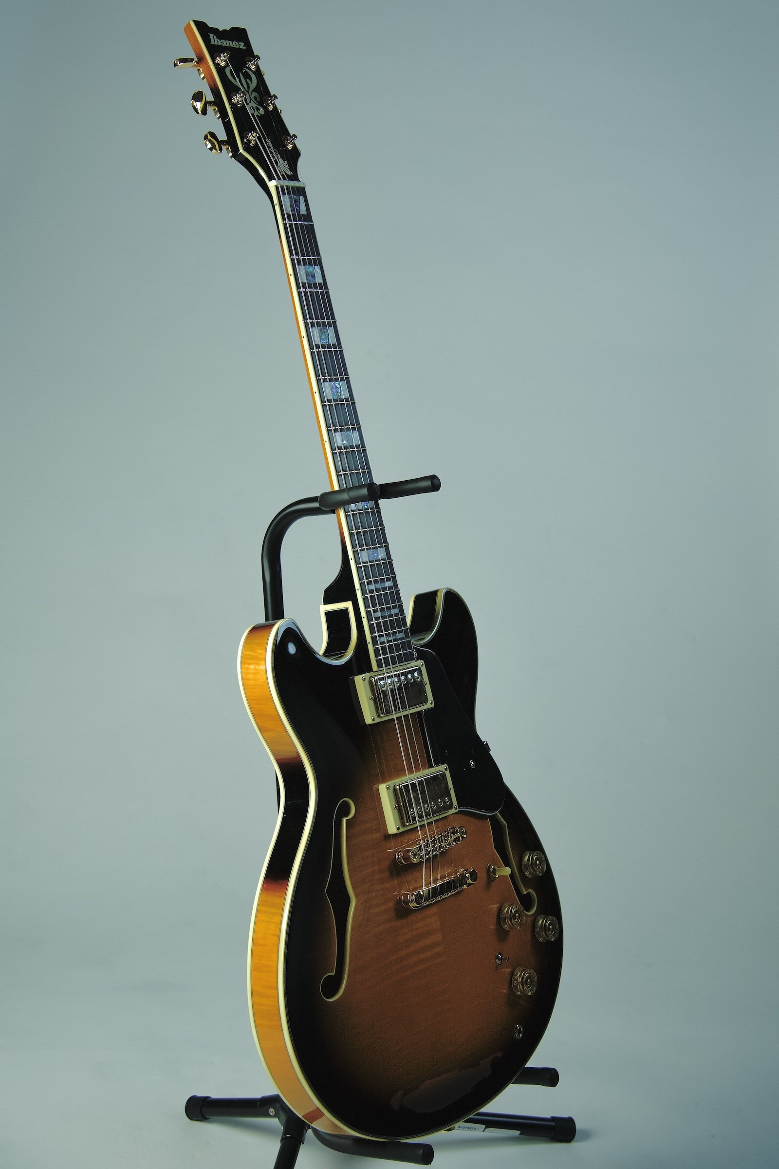 Ibanez_JS10EM_John Scofield_SemiHollow_Guitar7.jpeg