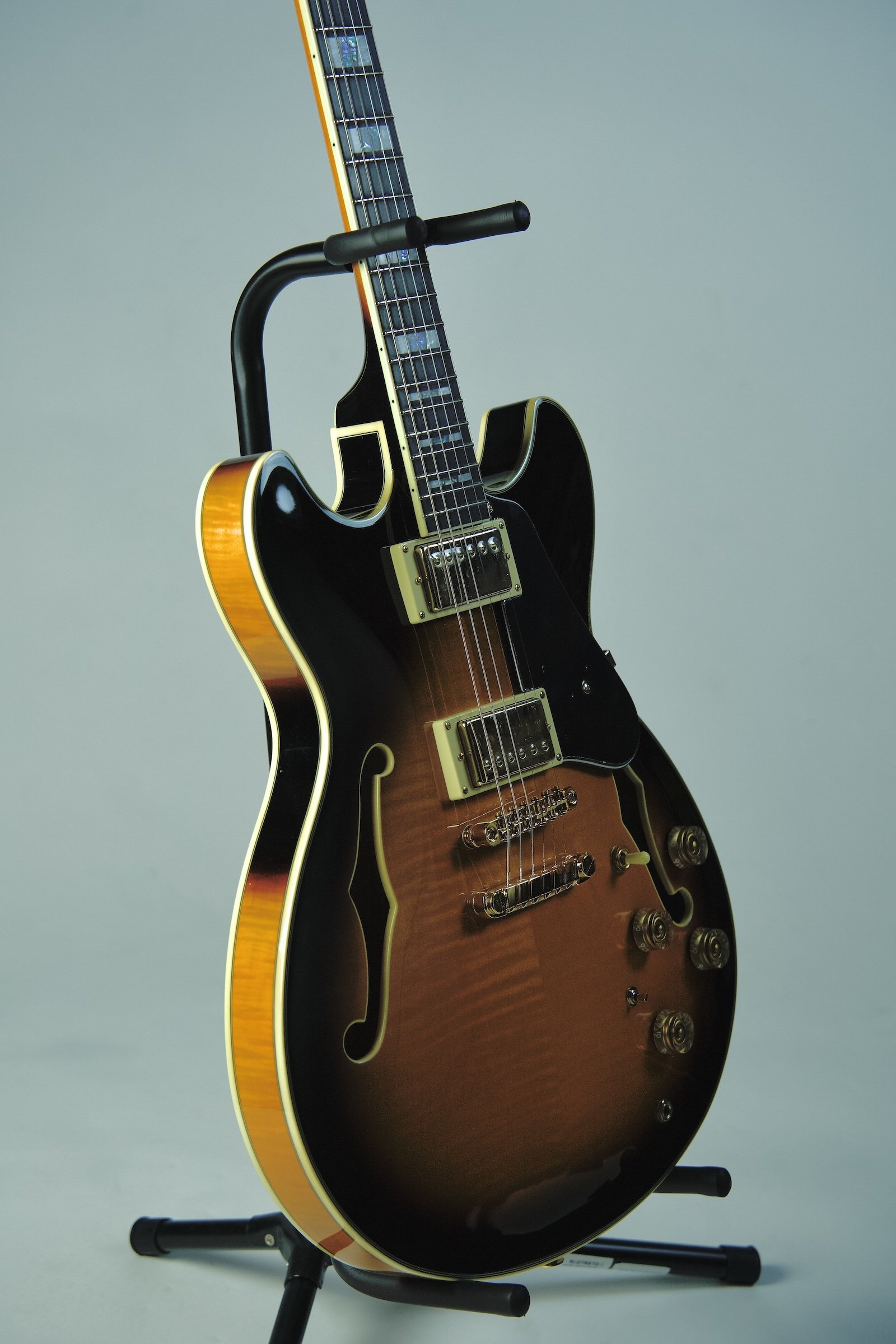Ibanez_JS10EM_John Scofield_SemiHollow_Guitar8.jpeg