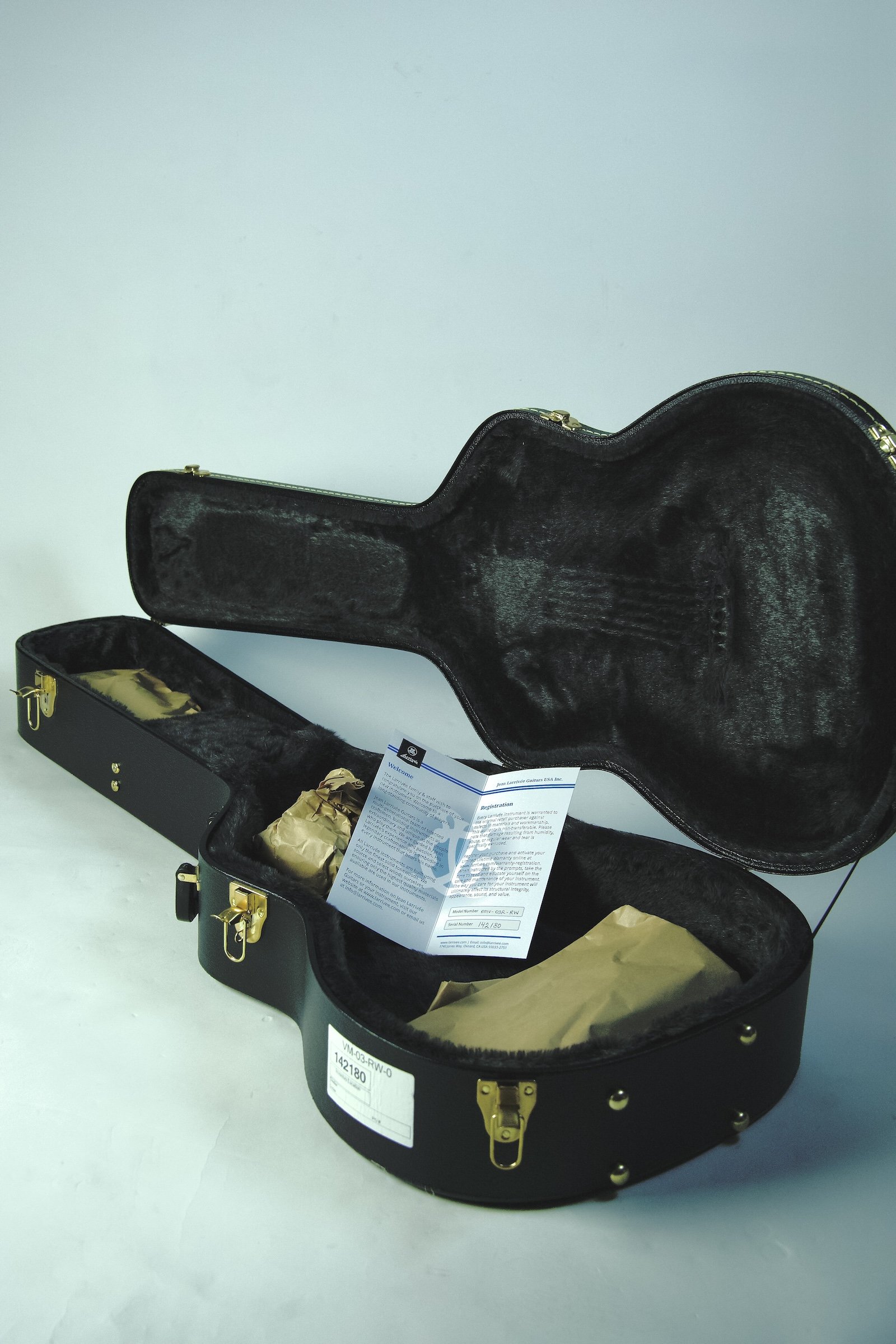 Larrivee_OMV-03R-Rosewood_Acoustic Guitar16.jpeg