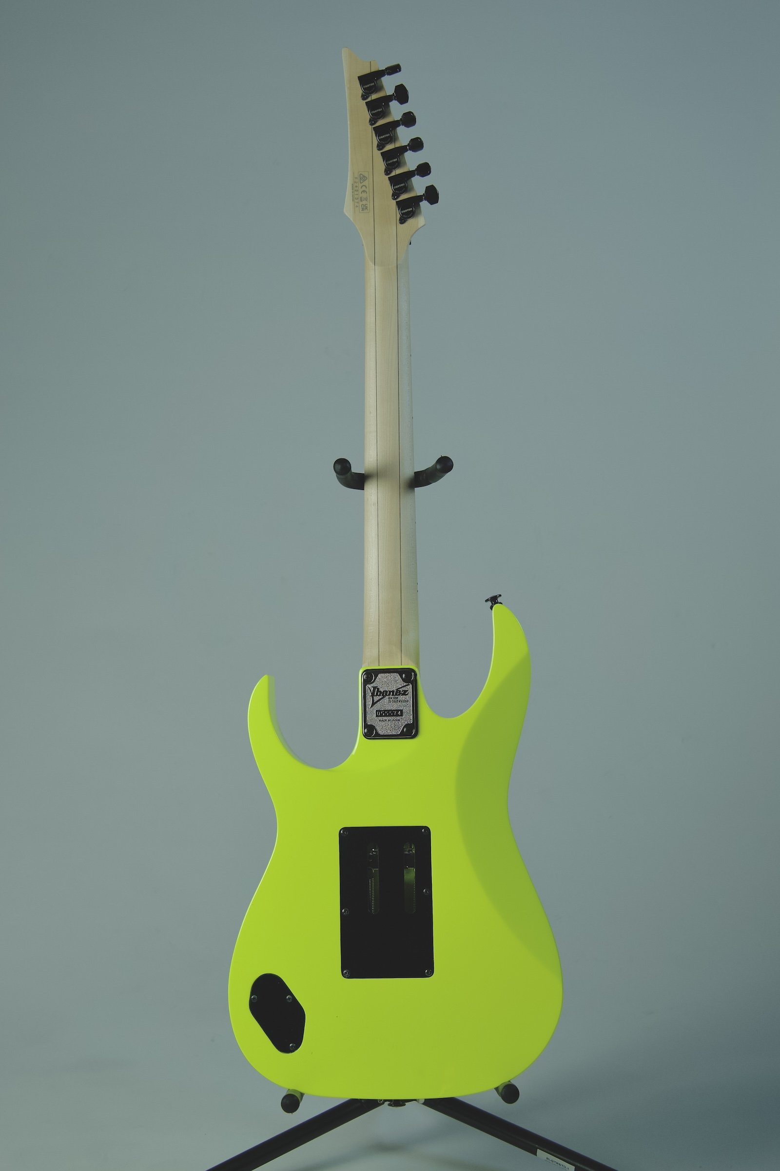 Ibanez_RG550_Genesis_Desert Sun Yellow4.jpeg