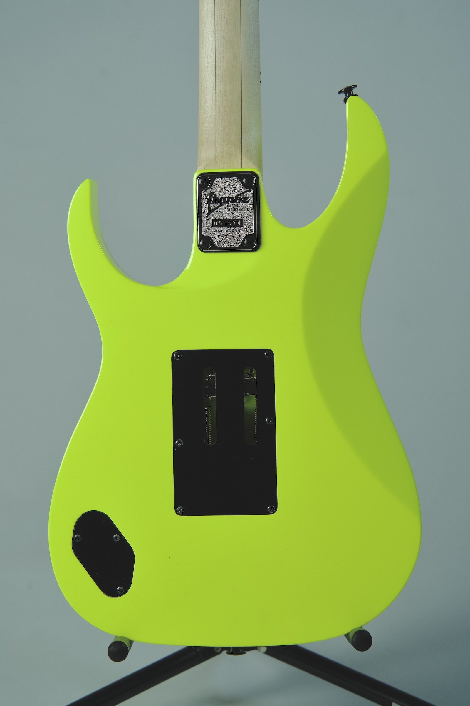 Ibanez_RG550_Genesis_Desert Sun Yellow5.jpeg