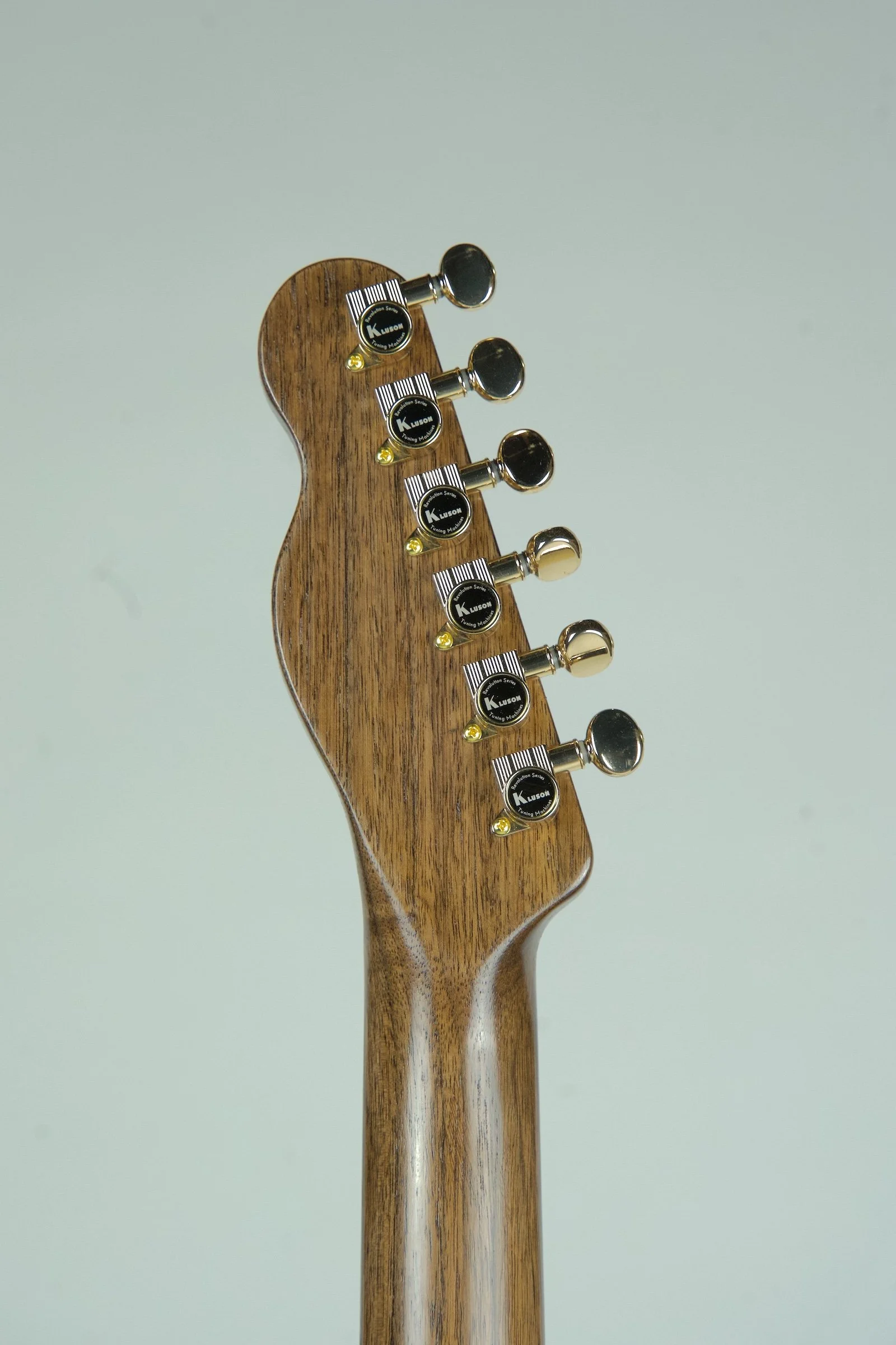 Stosh T-3 Electric Guitar - Natural Walnut18.jpeg