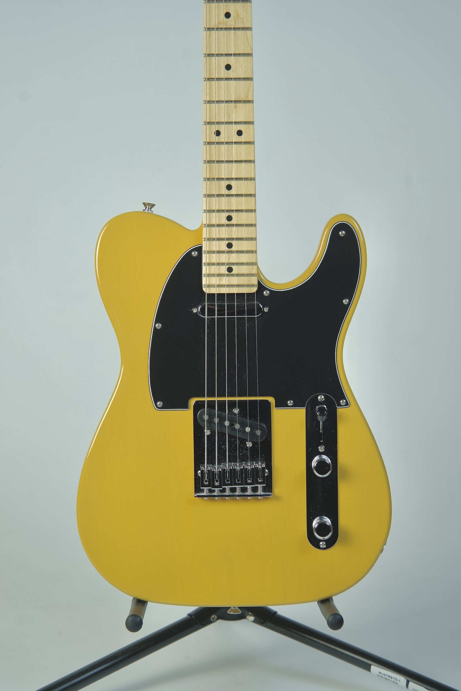 Used 2023 Fender Player Telecaster Butterscotch Electric Guitar2.jpeg