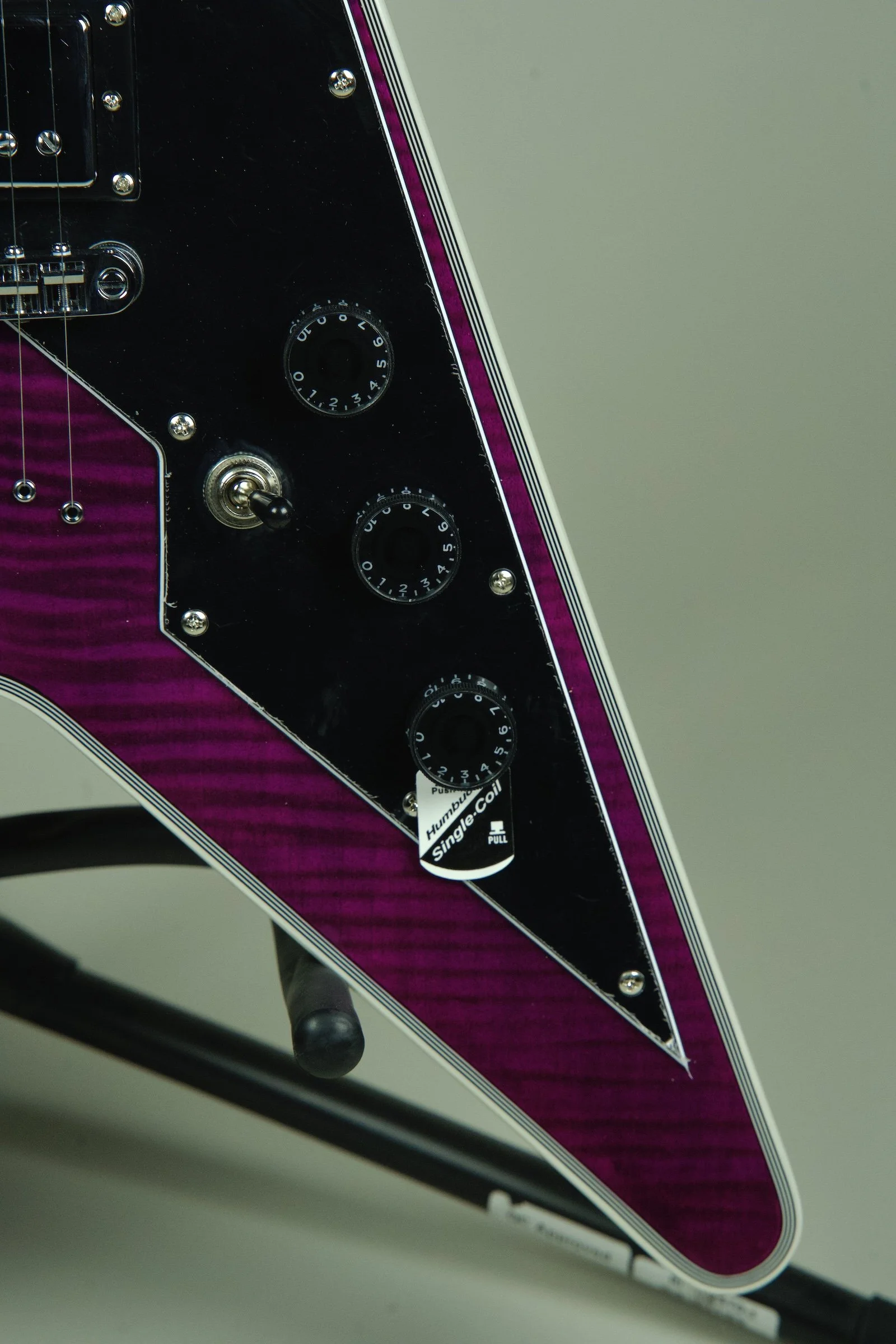Schecter V-1 Custom Electric Guitar - Trans Purple8.jpeg