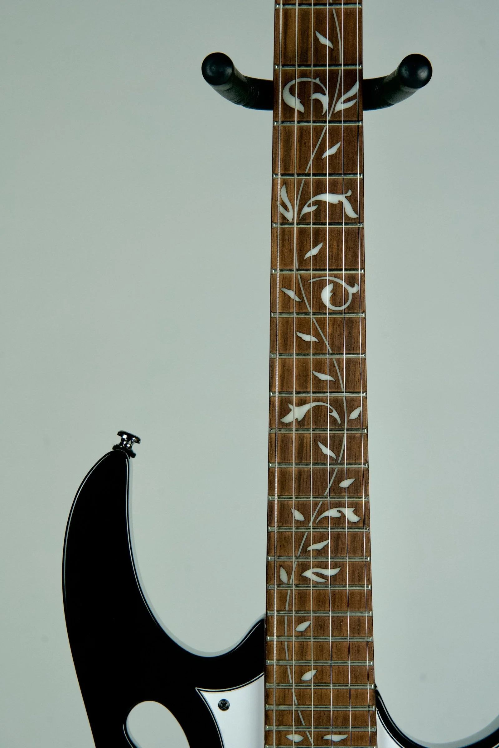 Ibanez Steve Vai Signature Jem JR Electric Guitar - Black4.jpeg