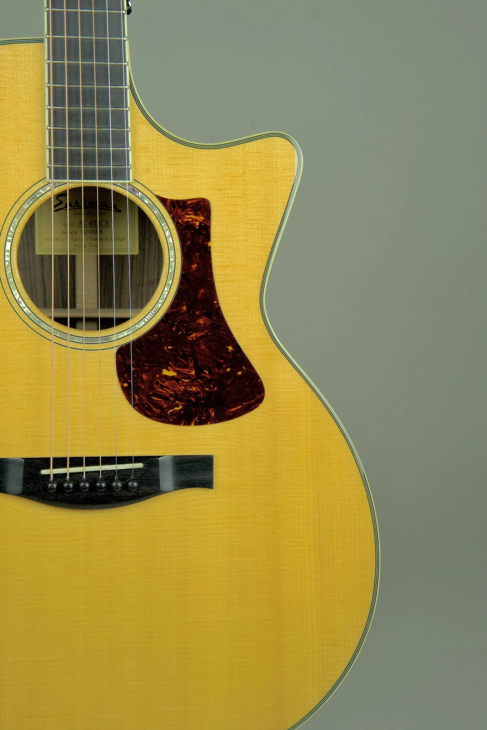 Used Eastman AC422CE Acoustic Electric Guitar5.jpeg