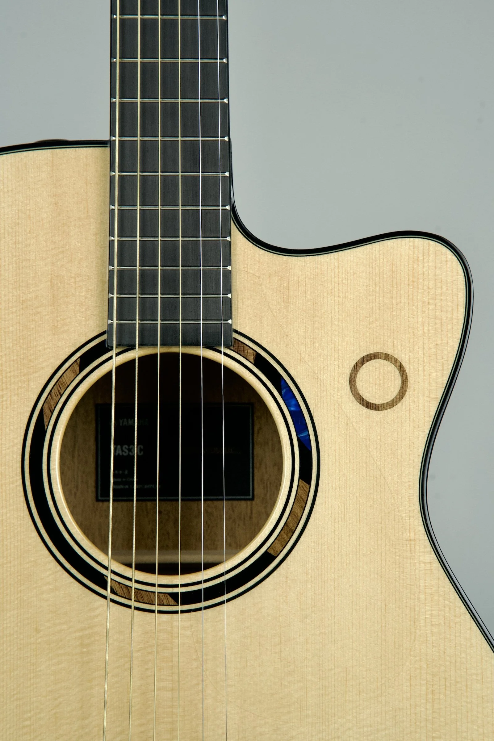 Yamaha TransAcoustic TAS3C Acoustic Electric Guitar6.jpeg