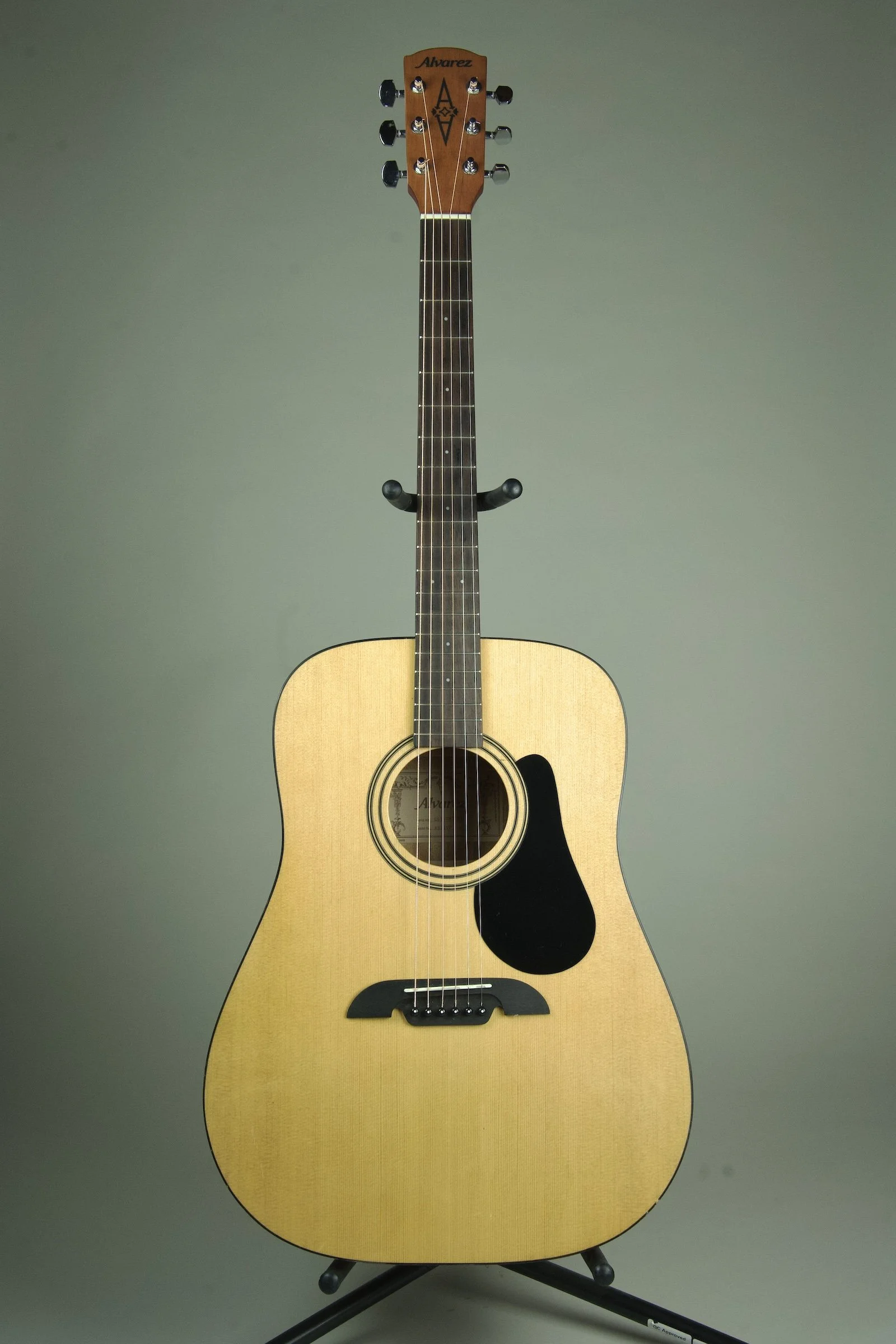 Used Alvarez RD12 Acoustic Guitar1.jpeg