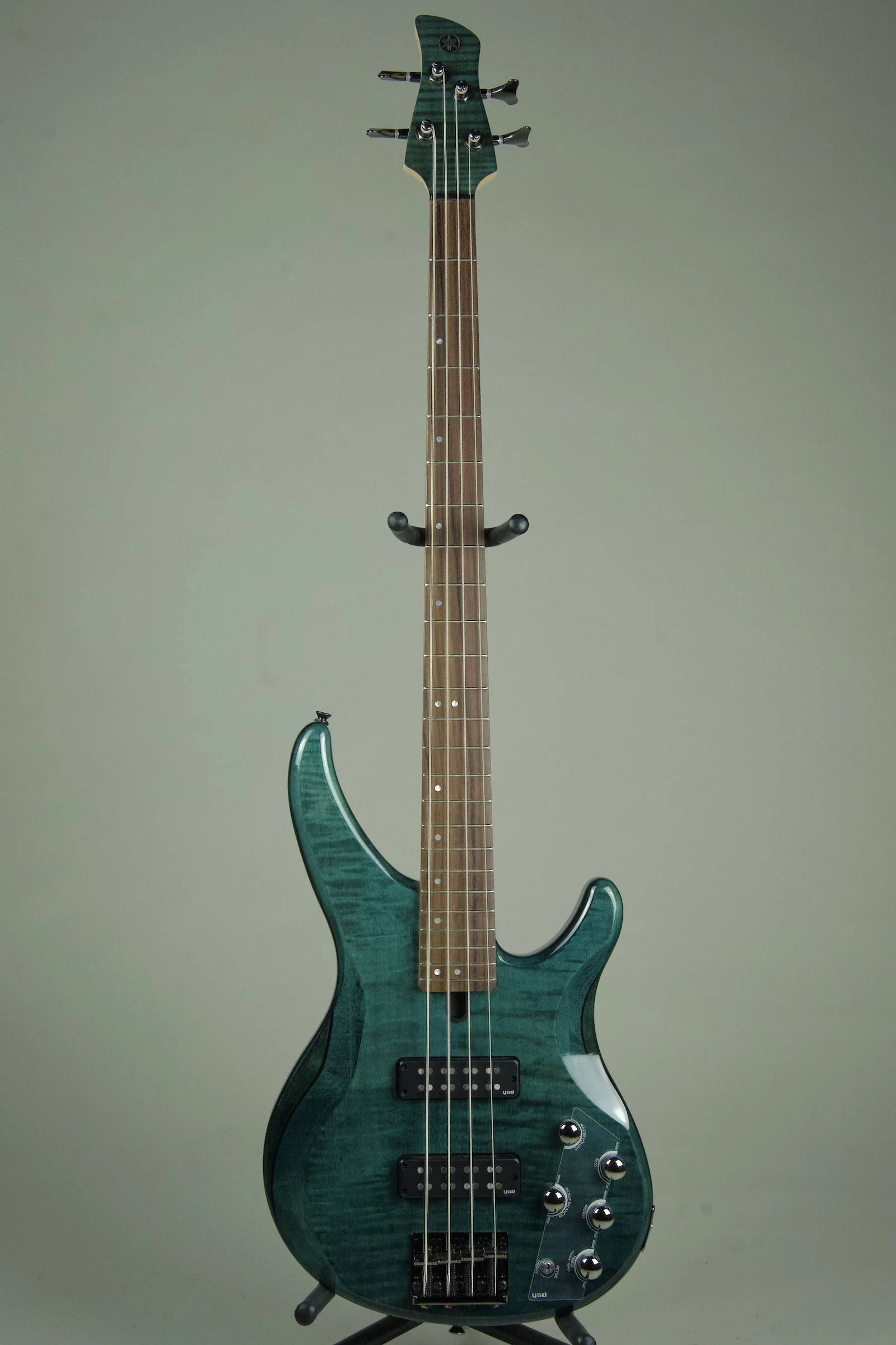 Yamaha TRBX604FM 4-string Bass Guitar - Indigo Blue1.jpeg