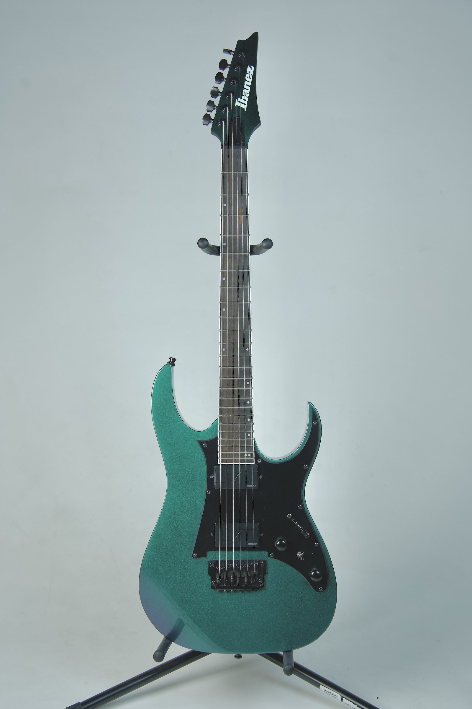 Used Ibanez Axion Label RG631 Electric Guitar Blue Chameleon1.jpeg