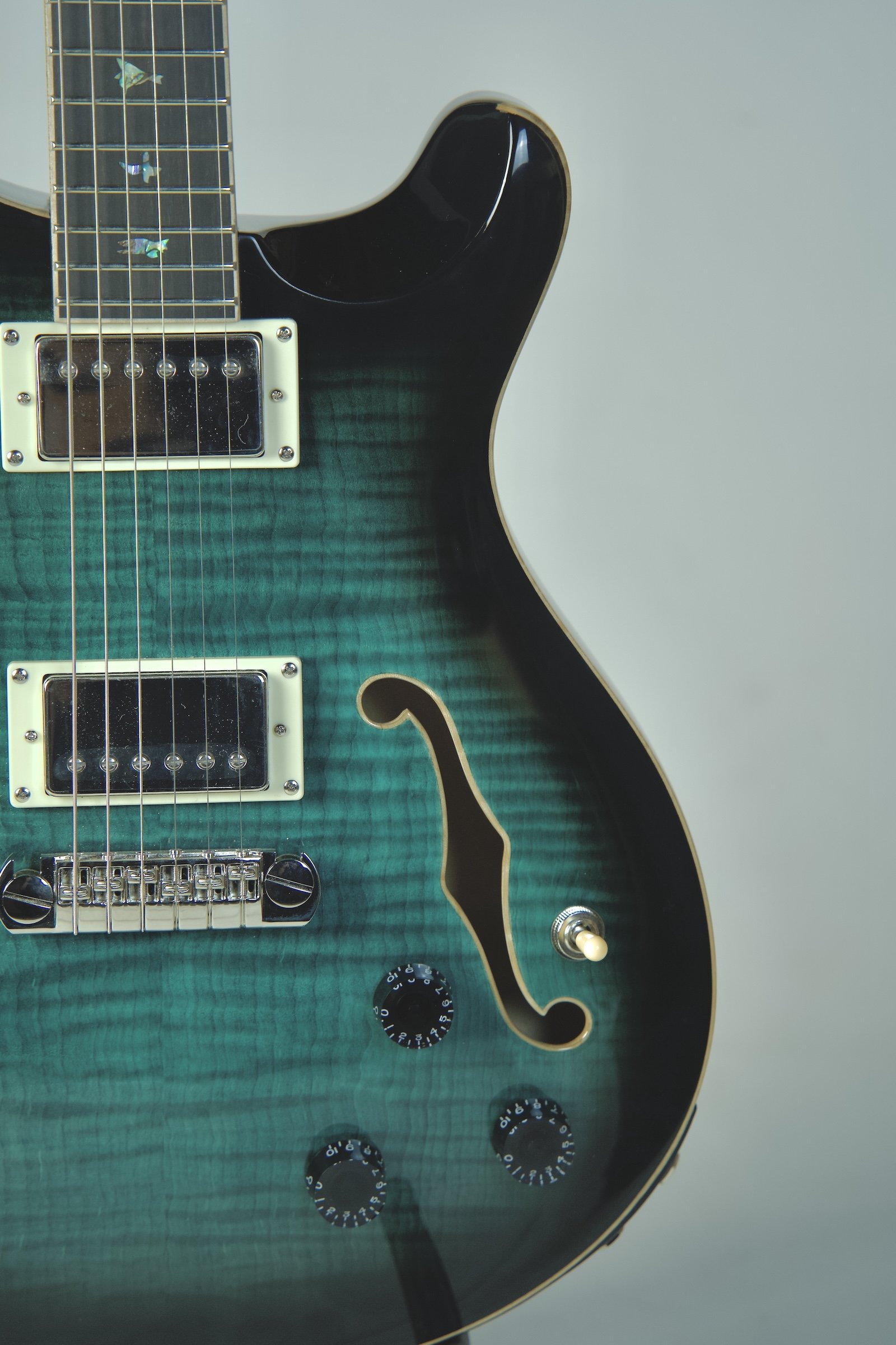 Used PRS SE Hollowbody II Piezo Electric Guitar Peacock Blue4.jpeg