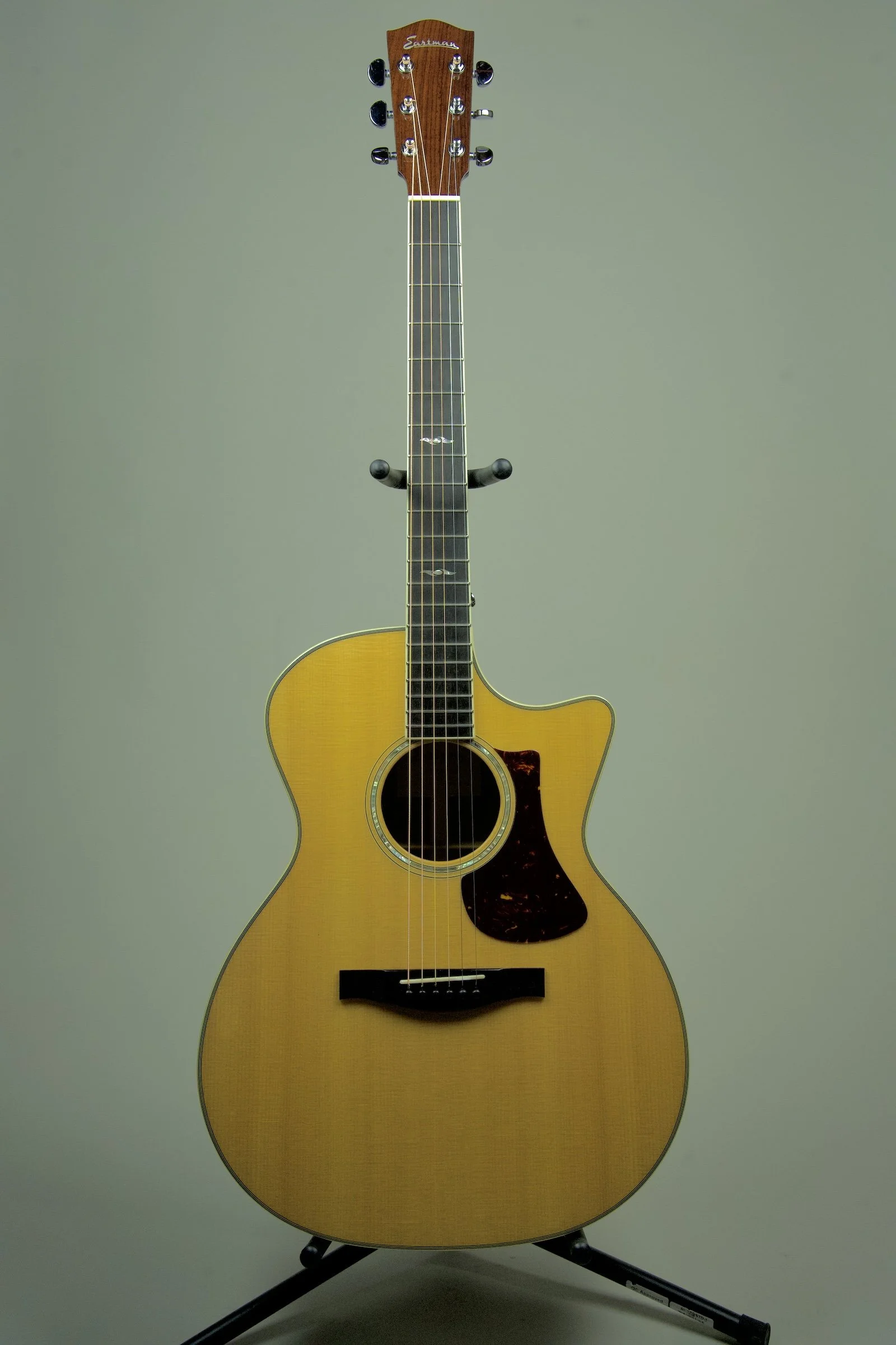 Used Eastman AC422CE Acoustic Electric Guitar7.jpeg