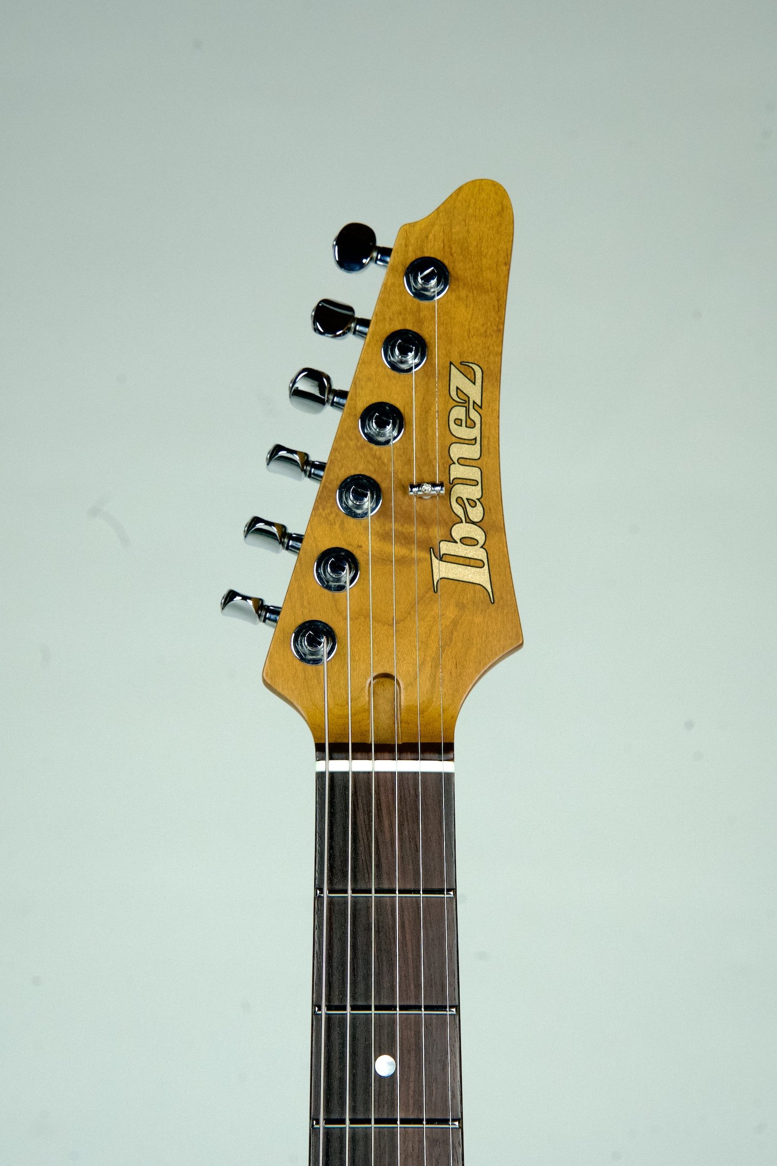 Ibanez Prestige AZ2204N Electric Guitar - Antique White Blonde3.jpeg