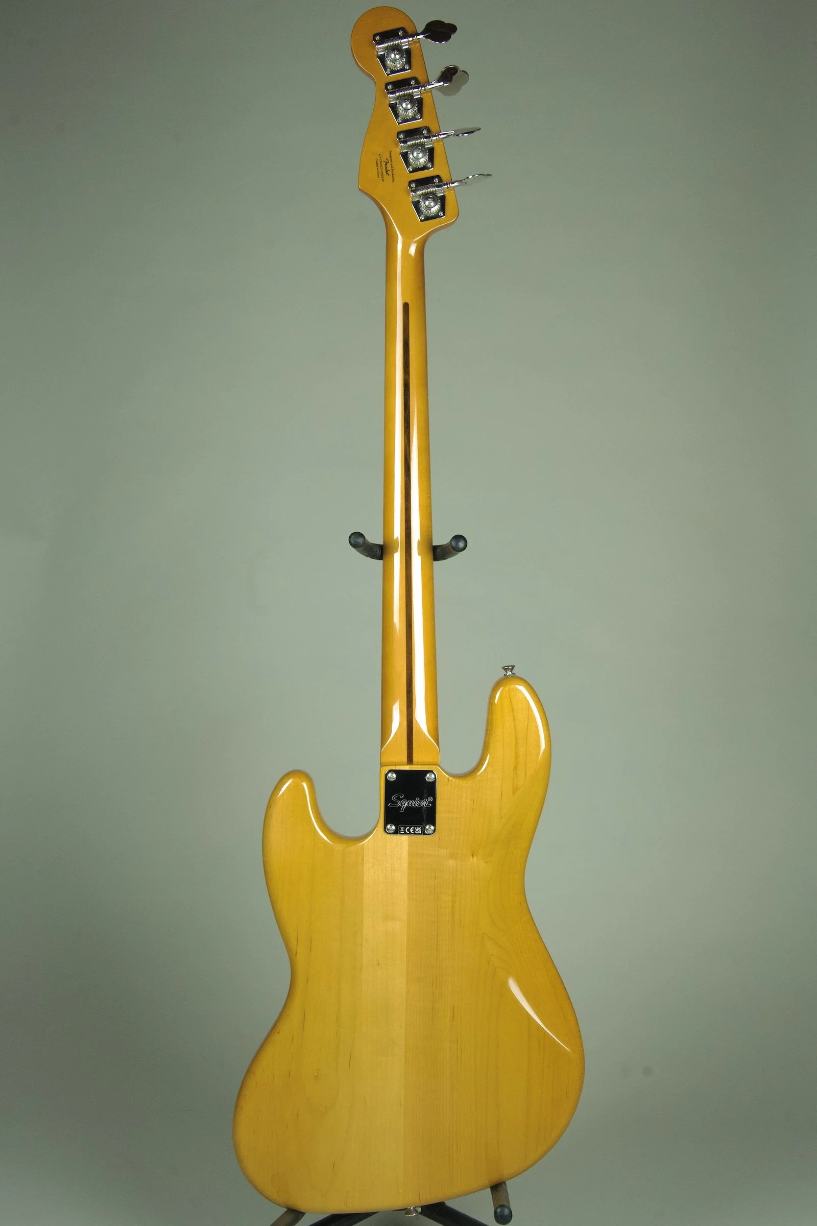 Used Squier Classic Vibe 70s Jazz Bass - Natural8.jpeg
