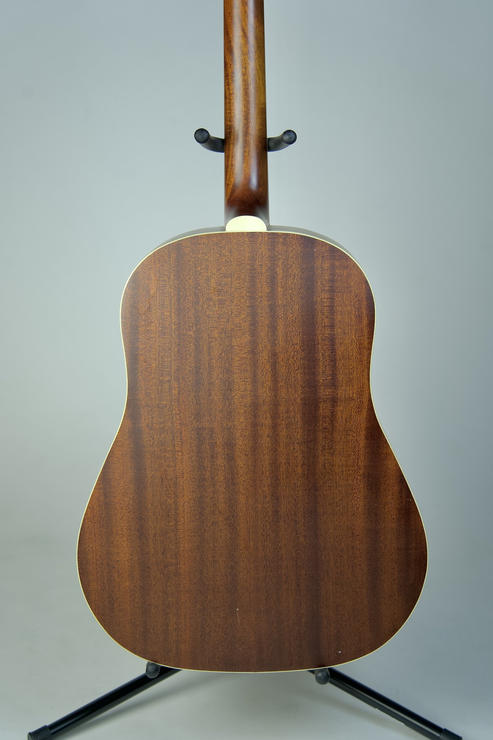 Used Epiphone Masterbilt AR-500 acoustic guitar5.jpeg