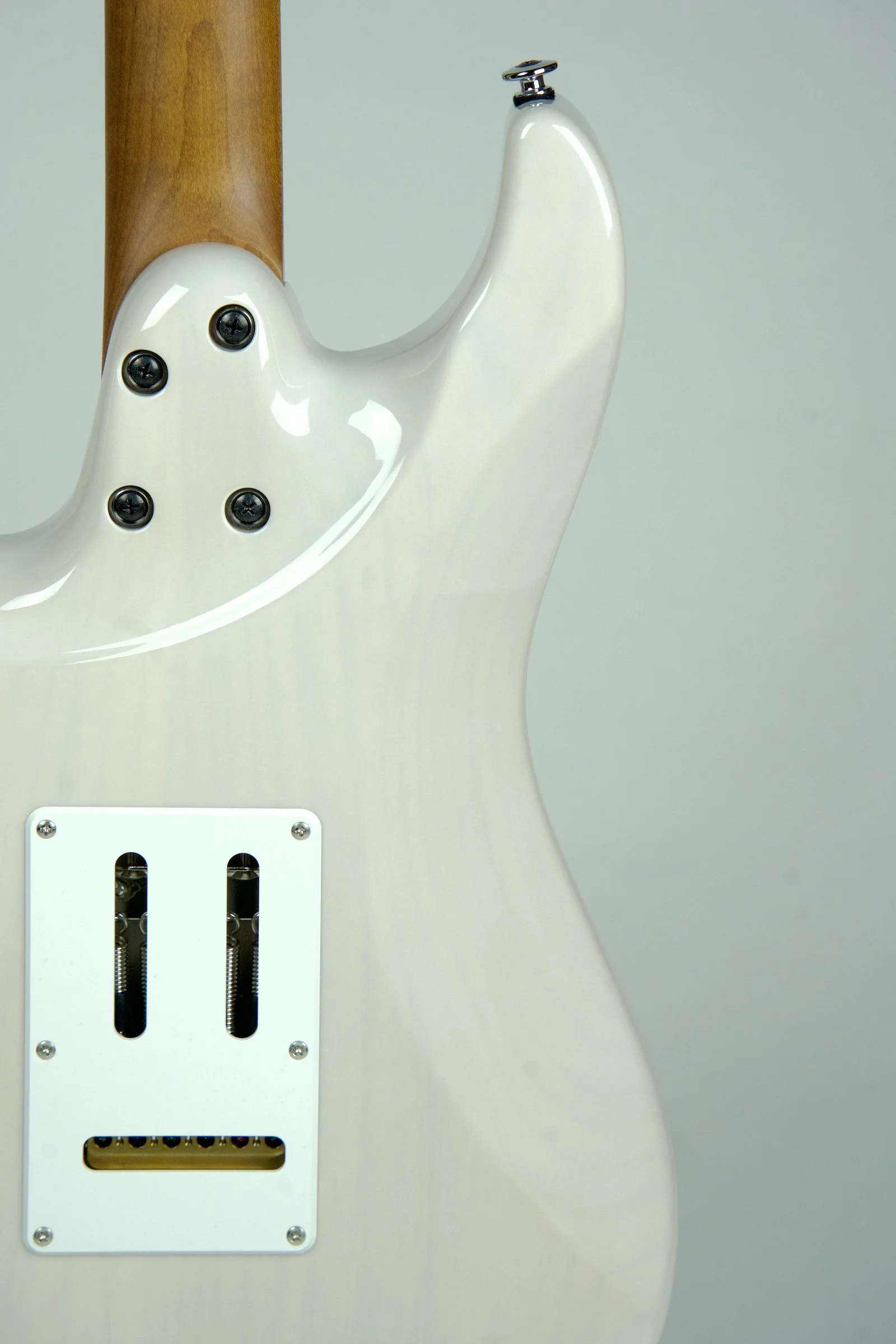 Ibanez Prestige AZ2204N Electric Guitar - Antique White Blonde10.jpeg