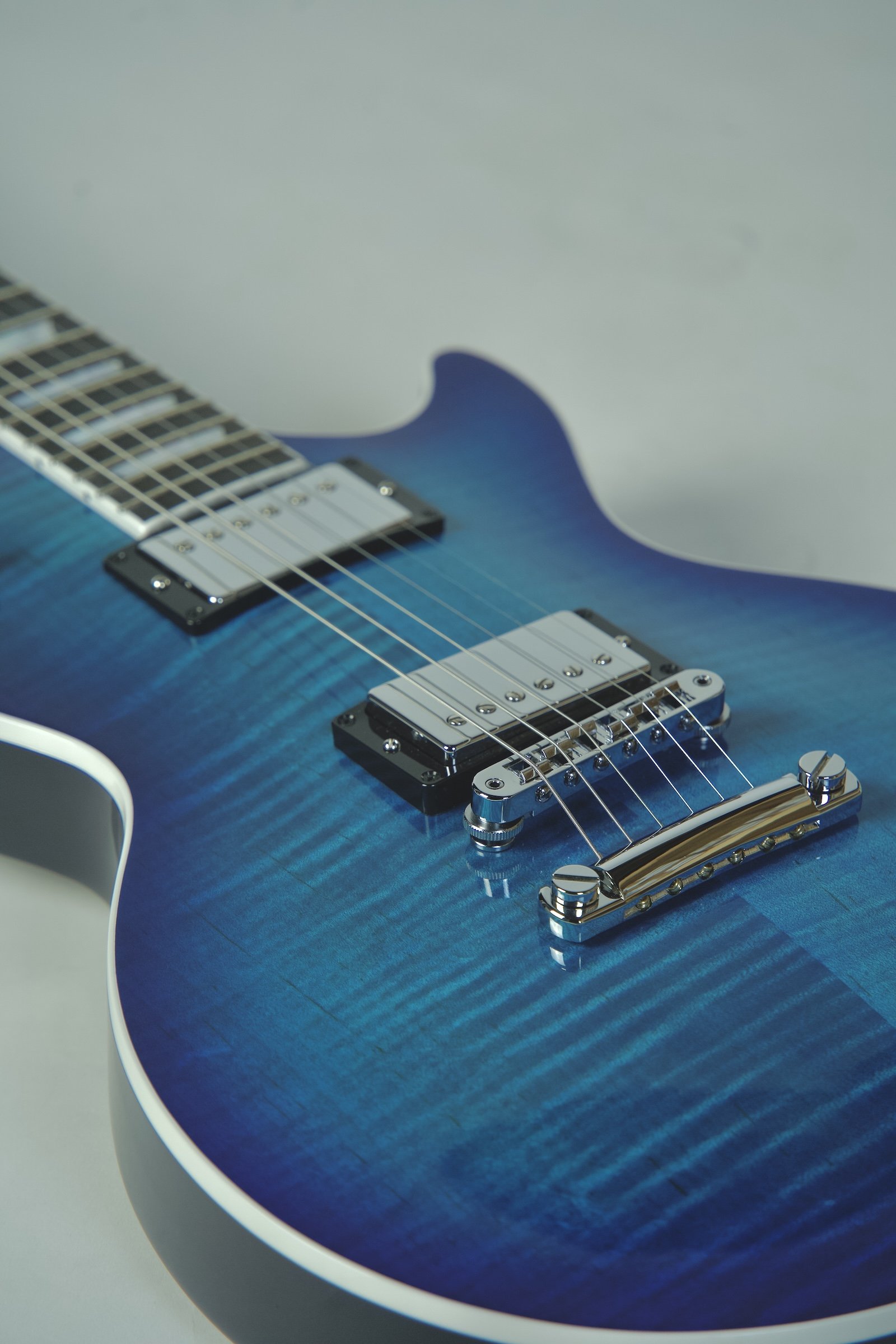 Used Gibson Les Paul Modern Cobalt Burst13.jpeg