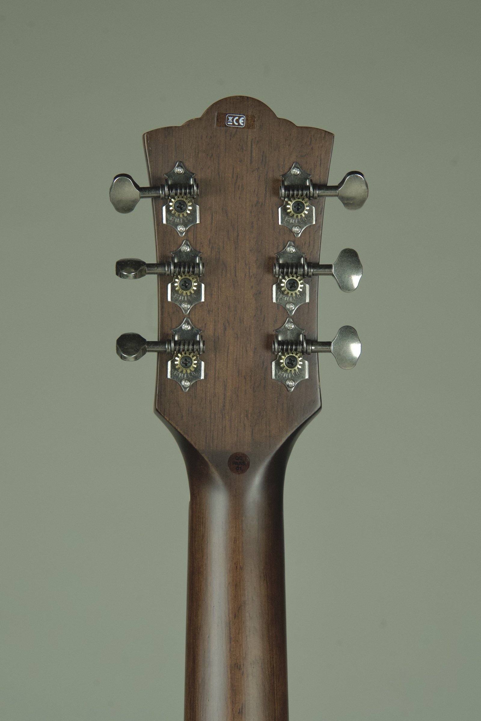 Used Guild OM-240CE Acoustic Electric Guitar - Antique Charcoal Burst8.jpeg