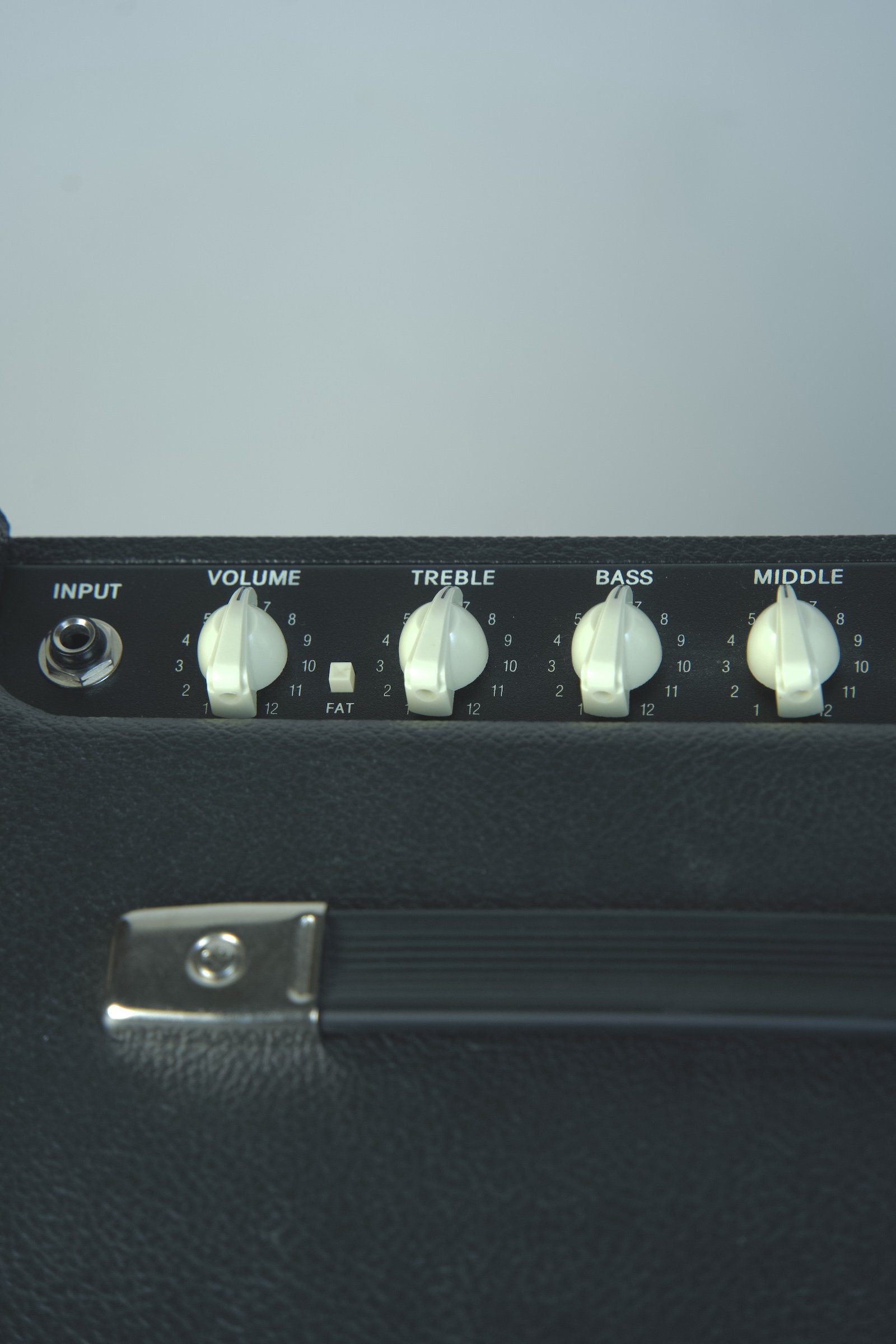 Fender Blues Junior IV Guitar Amplifier4.jpeg